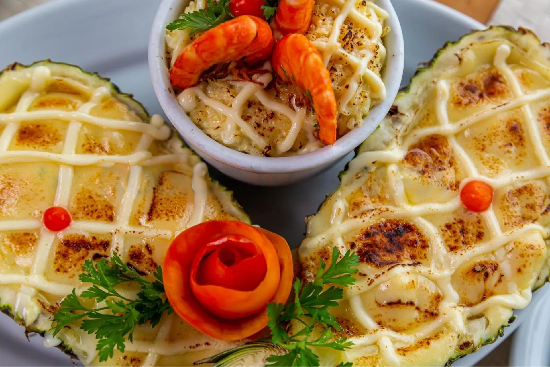 Restaurant/places to eat in Pousada Sambass