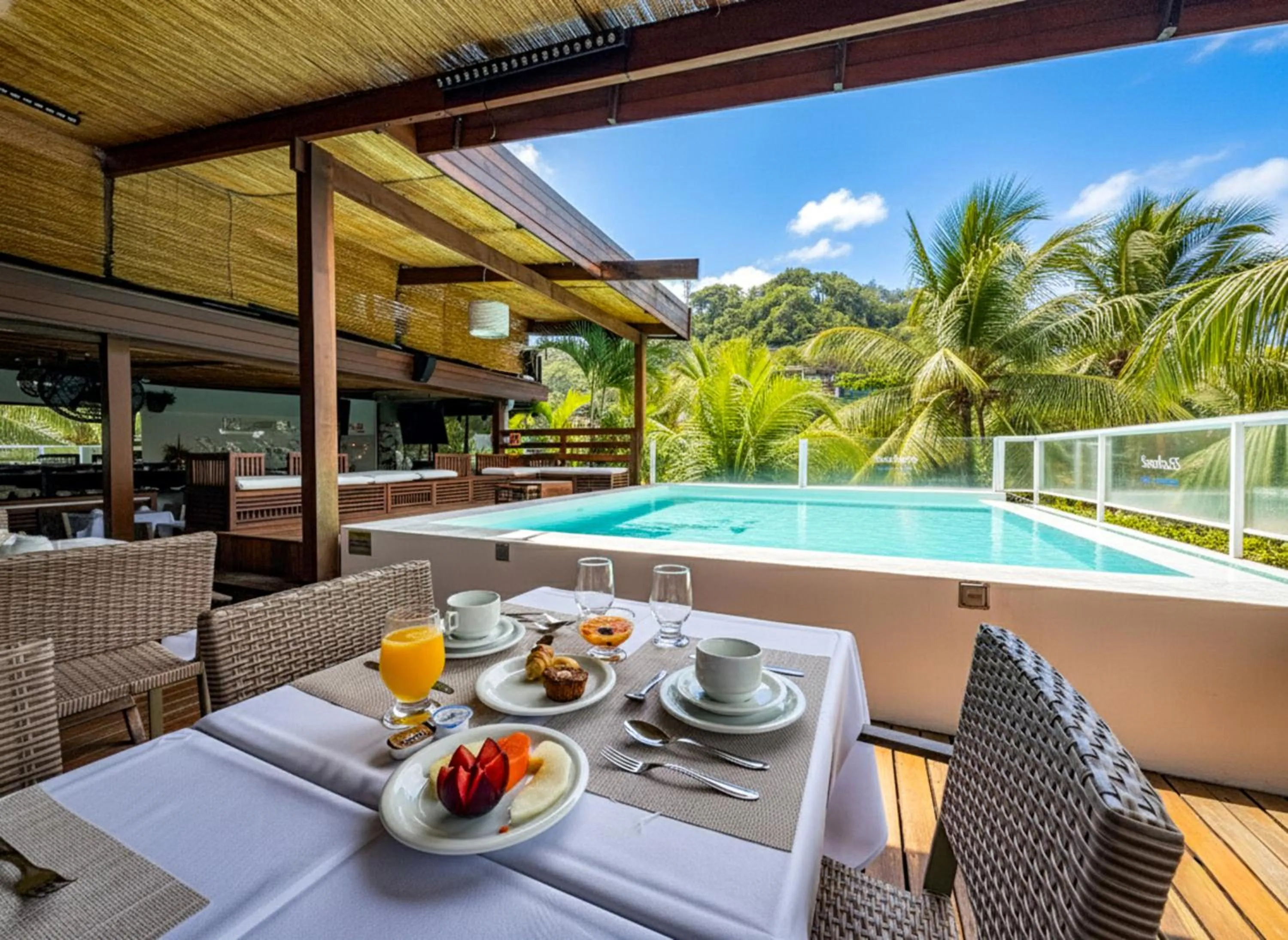 Breakfast in Pousada Sambass