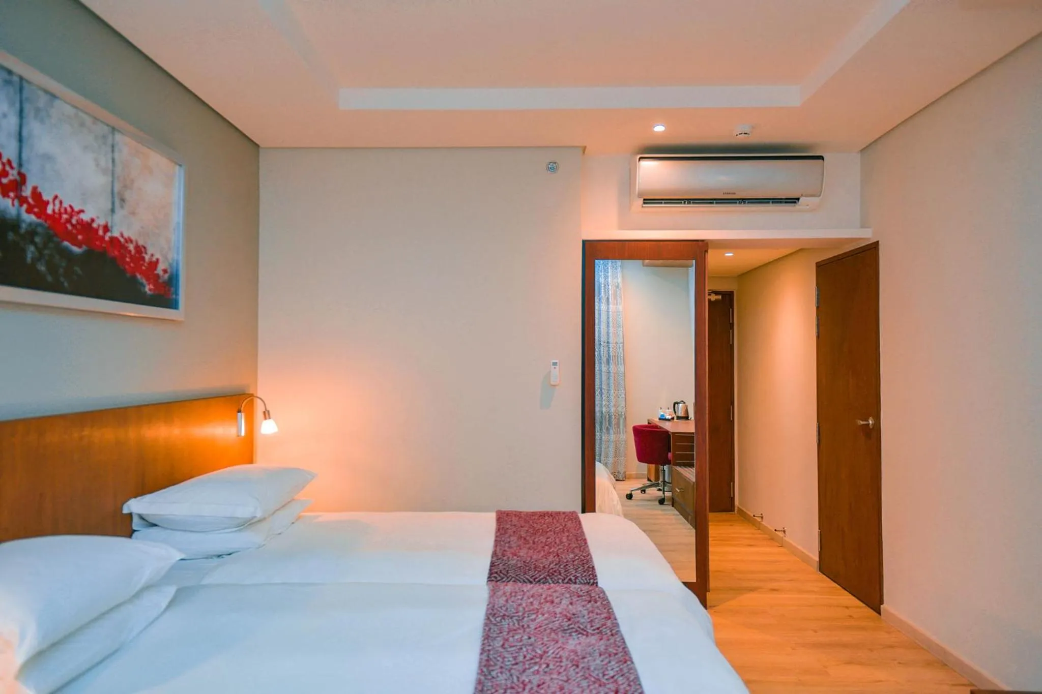 Photo of the whole room, Bed in Crowne Plaza - Dar Es Salaam by IHG