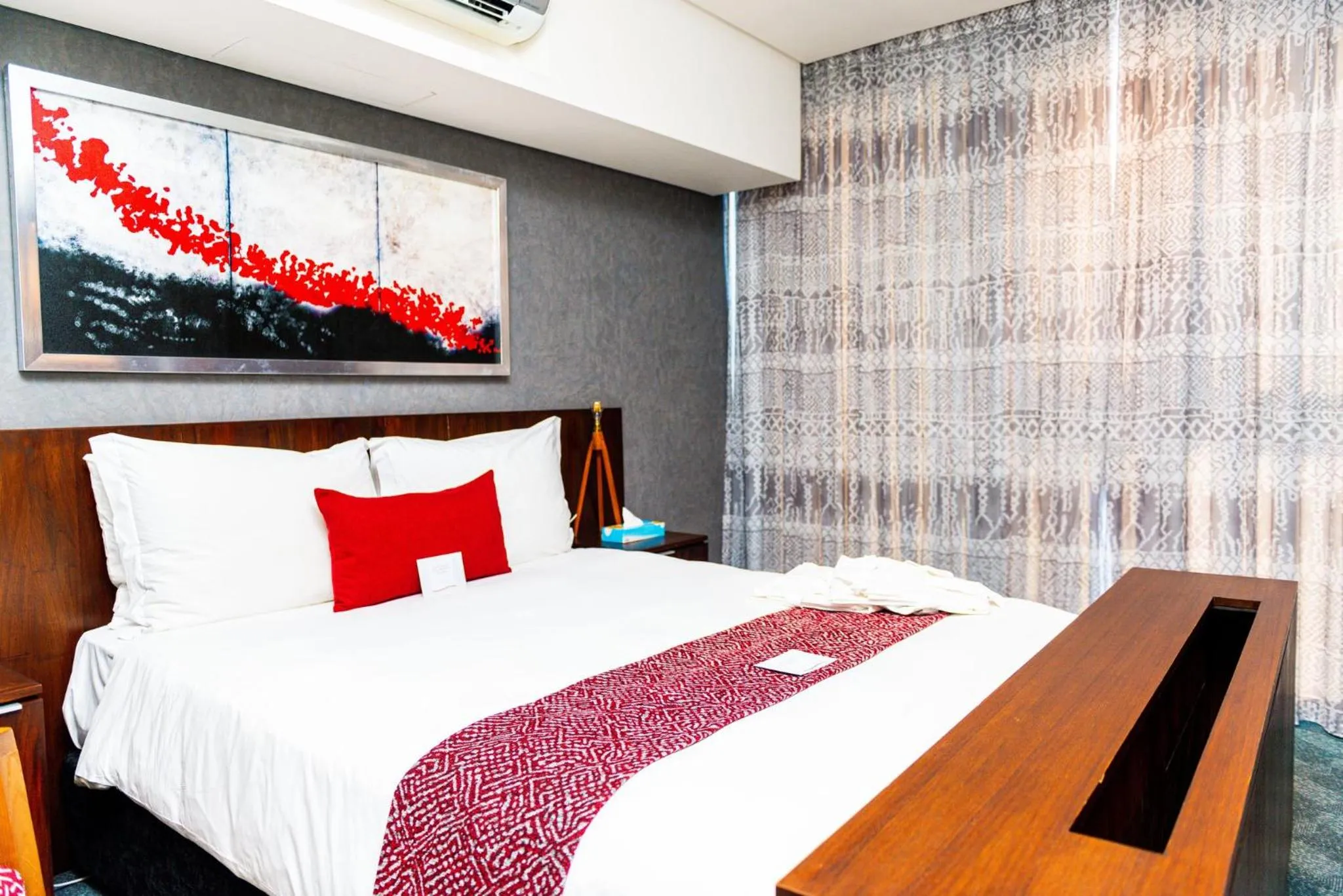 Bedroom, Bed in Crowne Plaza - Dar Es Salaam by IHG