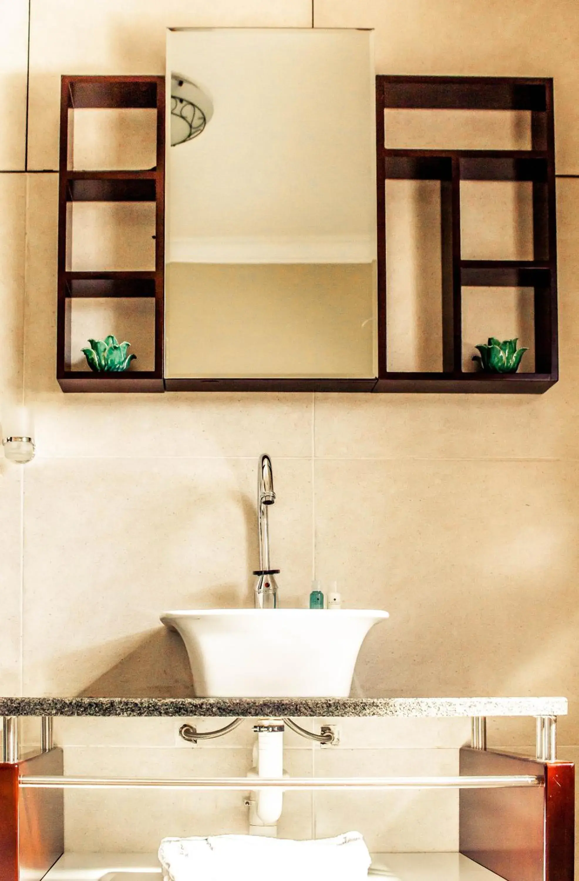 Deluxe Double Room (2 Adults + 1 Child) - single occupancy in Seokobale Guesthouse Deluxe Double Room (2 Adults + 1 Child) - single occupancy in Seokobale Guesthouse