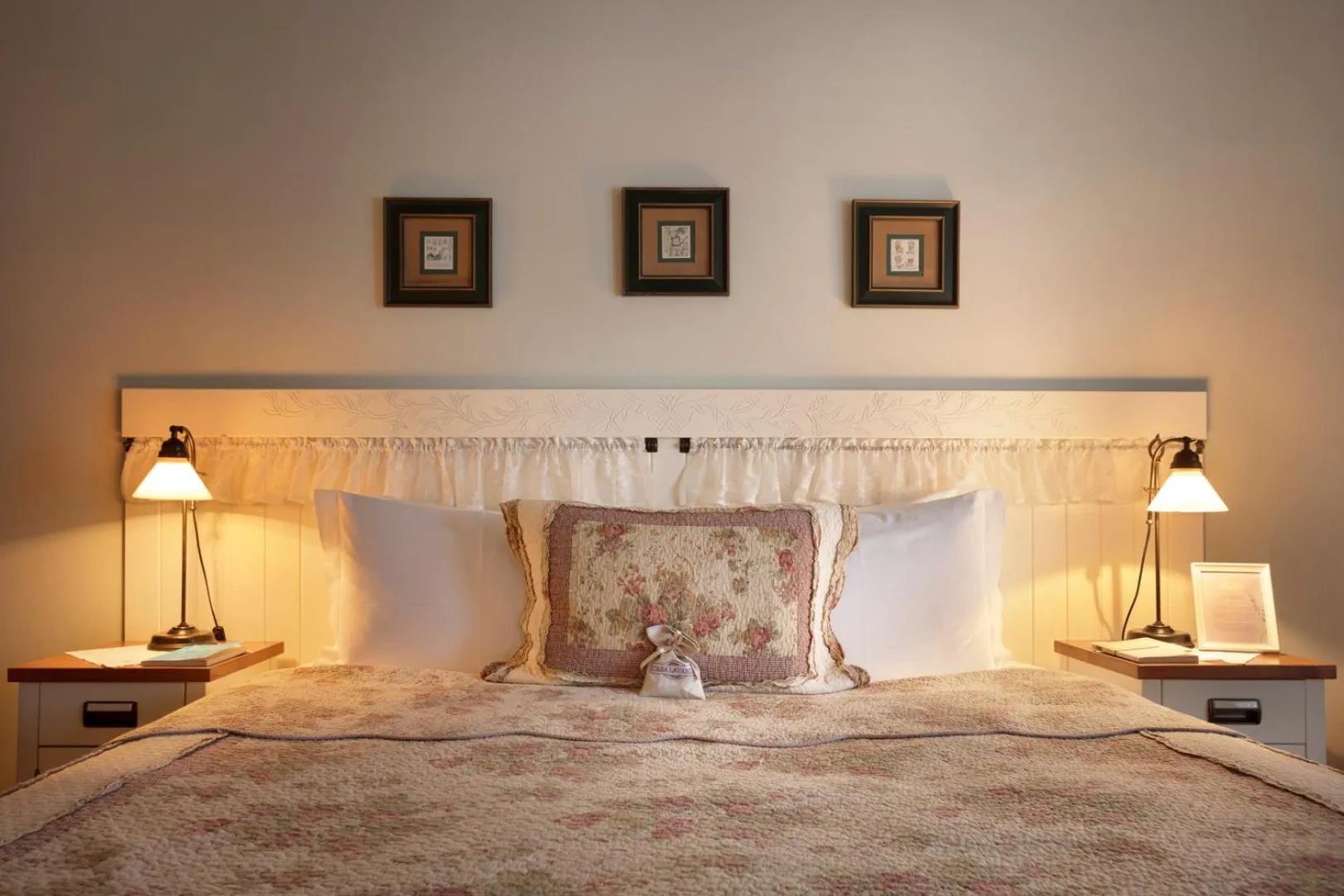 Bed in Casa Lavanda Boutique Hotel