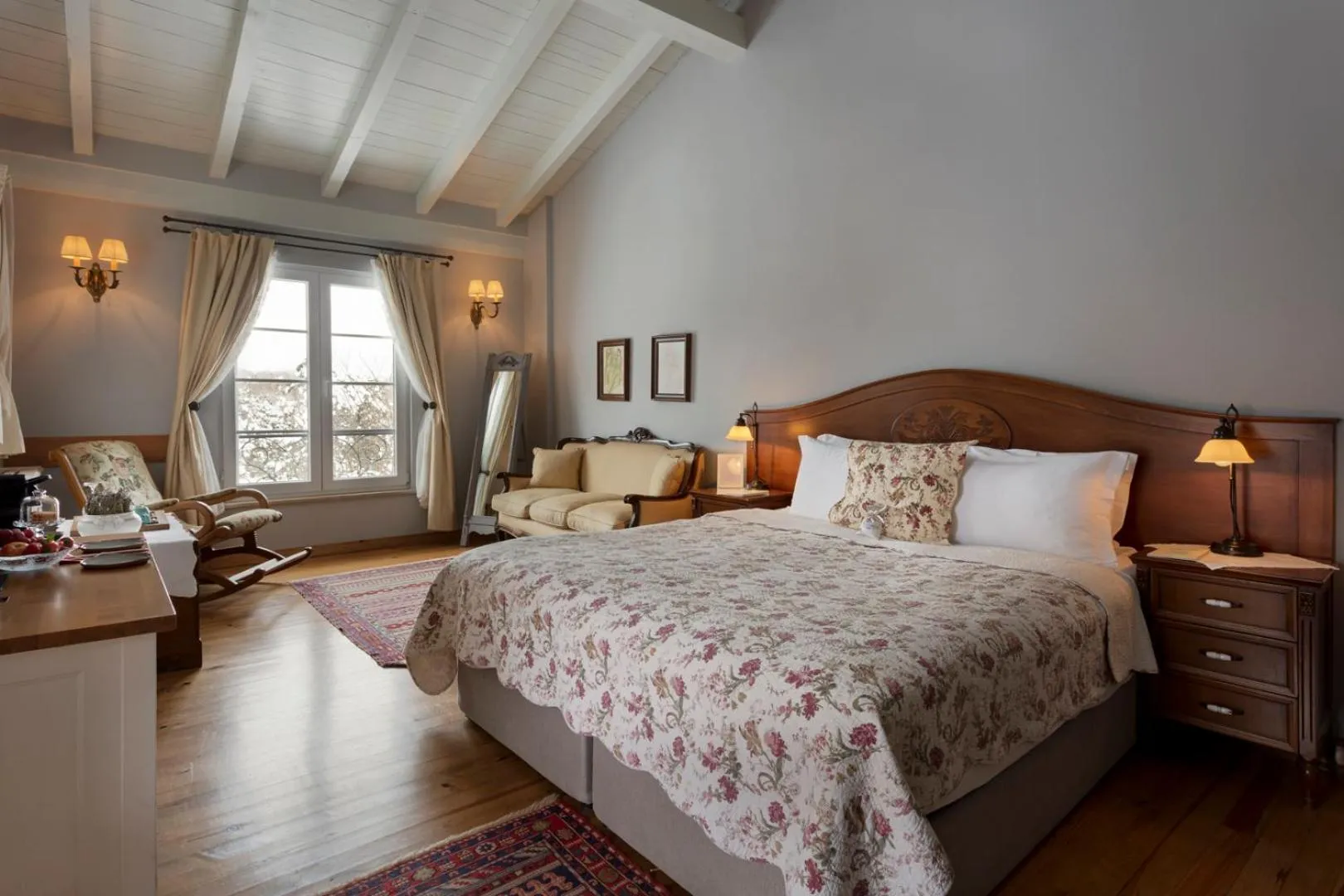 Bed in Casa Lavanda Boutique Hotel