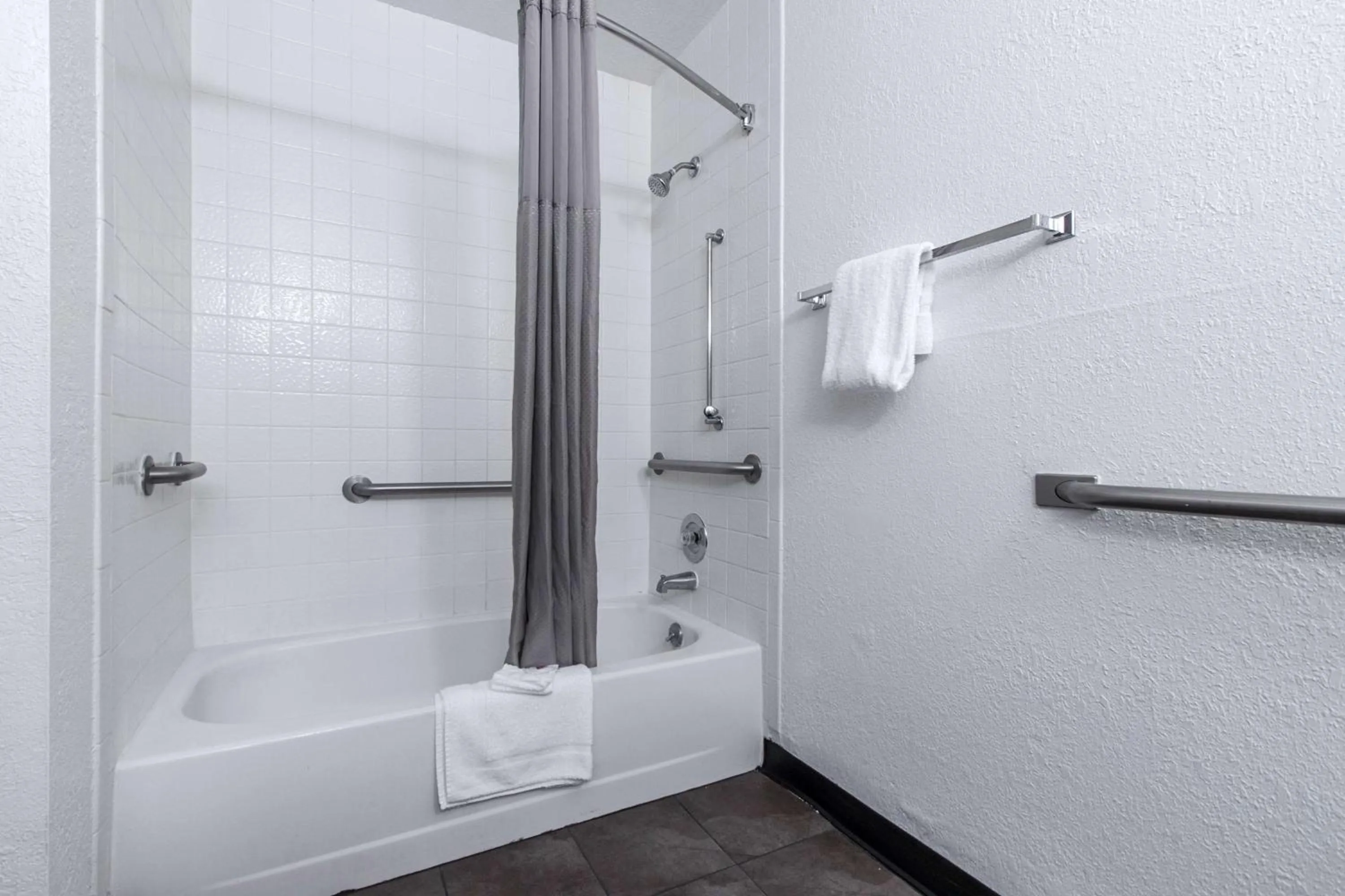 Shower in Motel 6-Norcross, GA - Atlanta Northeast