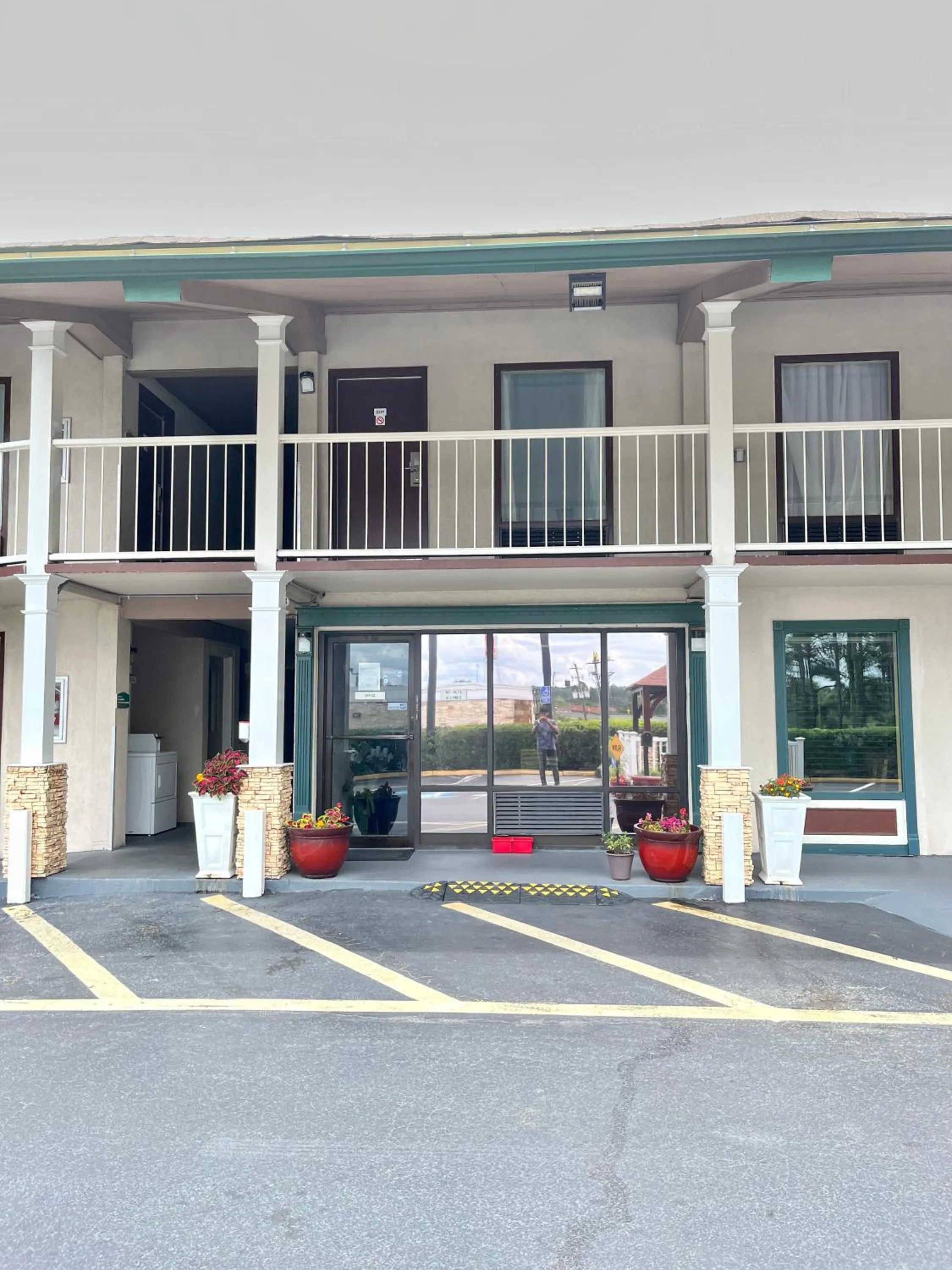 Lobby or reception in West Bank Inn