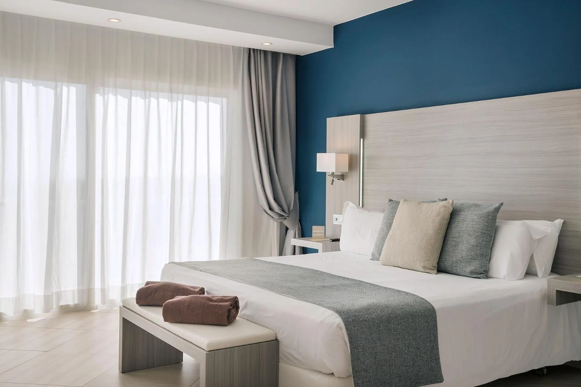 Bedroom, Bed in Royal Palm Resort & Spa - Adults Only