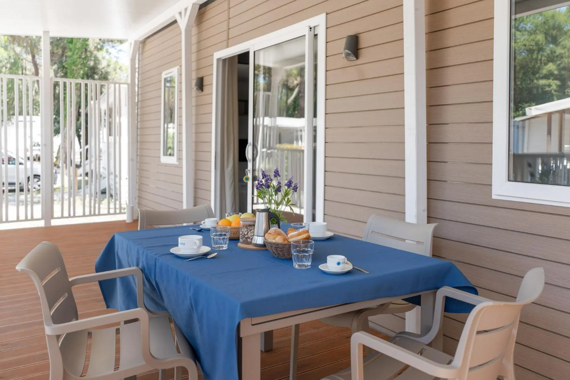 Balcony/Terrace in Club del Sole Marina Romea Easy Camping Village