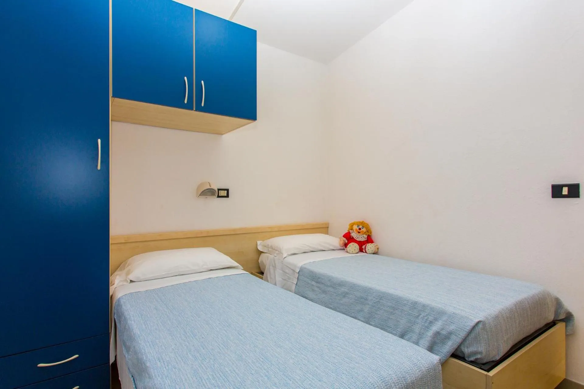 Bedroom, Bed in Club del Sole Marina Romea Easy Camping Village