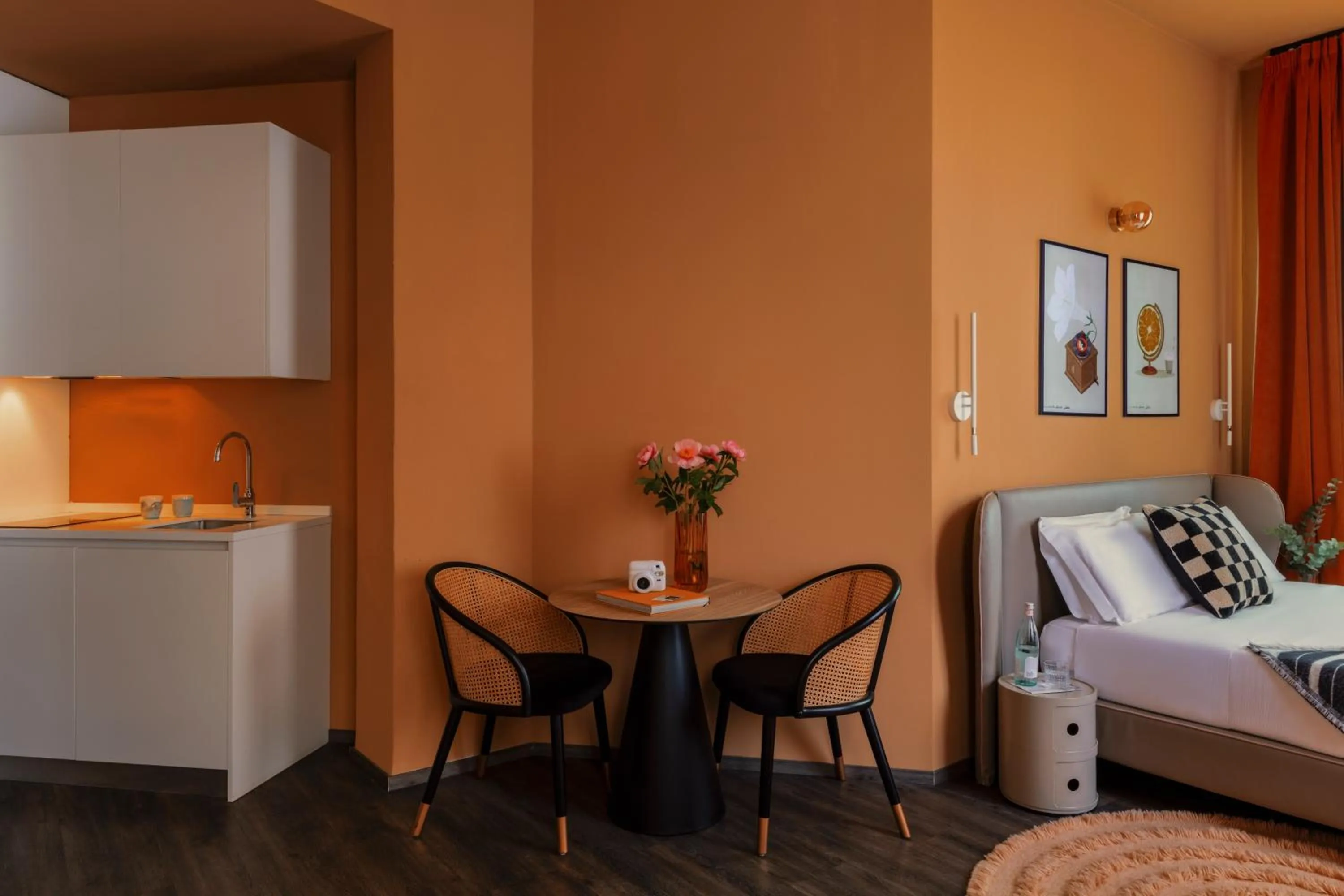 Bed in Bob W Milan Ticinese