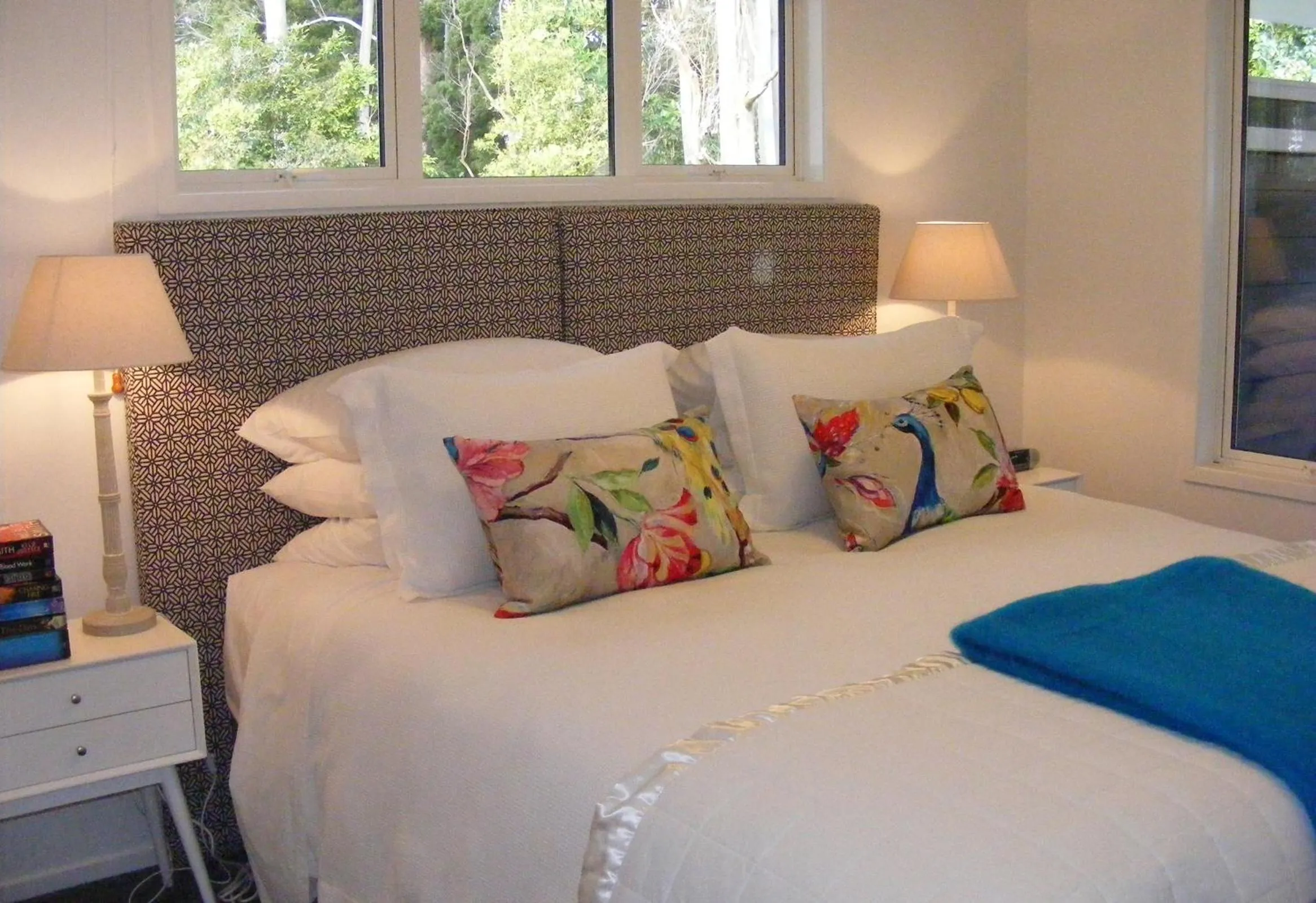 Bedroom, Bed in Treghan Luxury Lodge