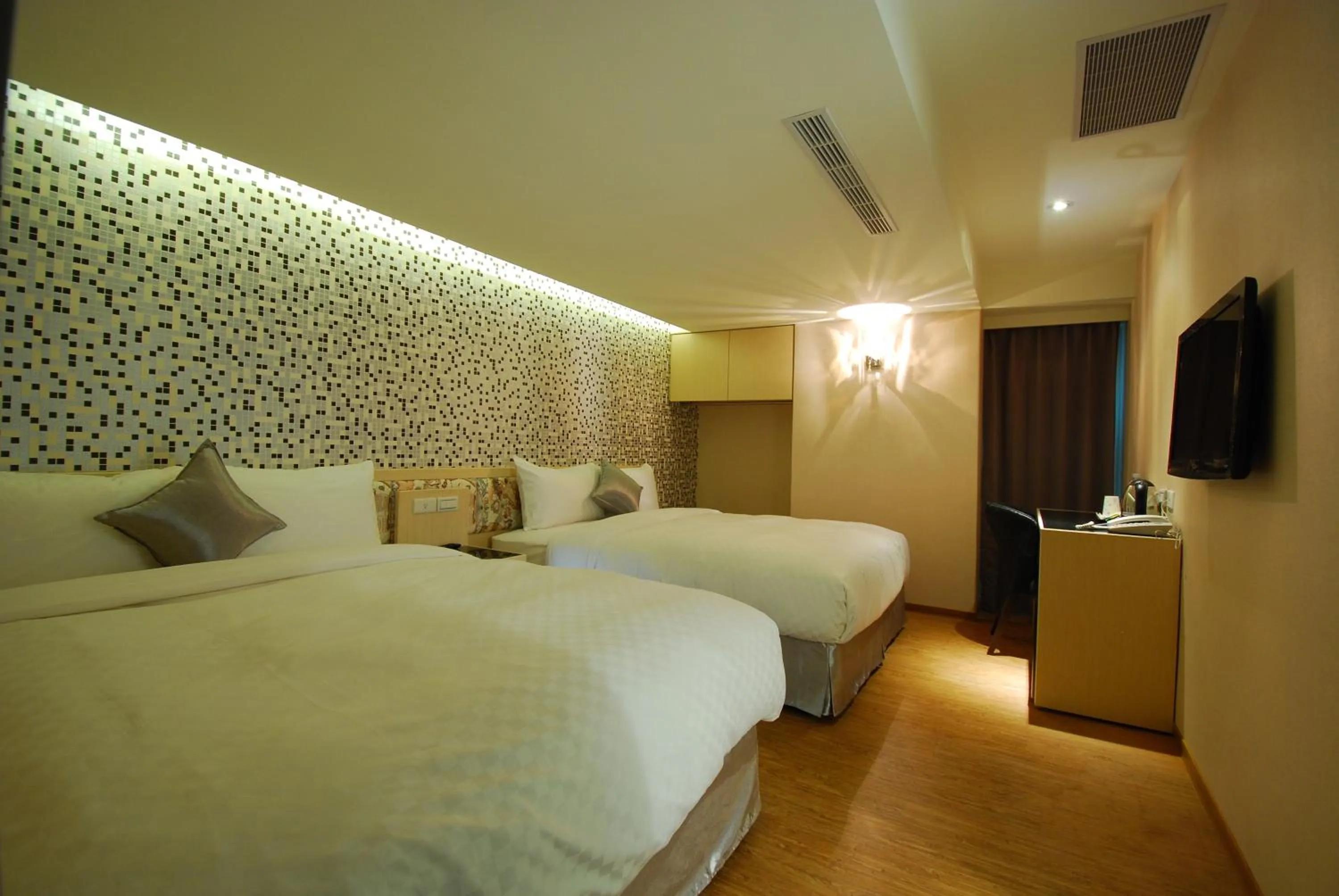 Bedroom, Bed in 欣欣旅店