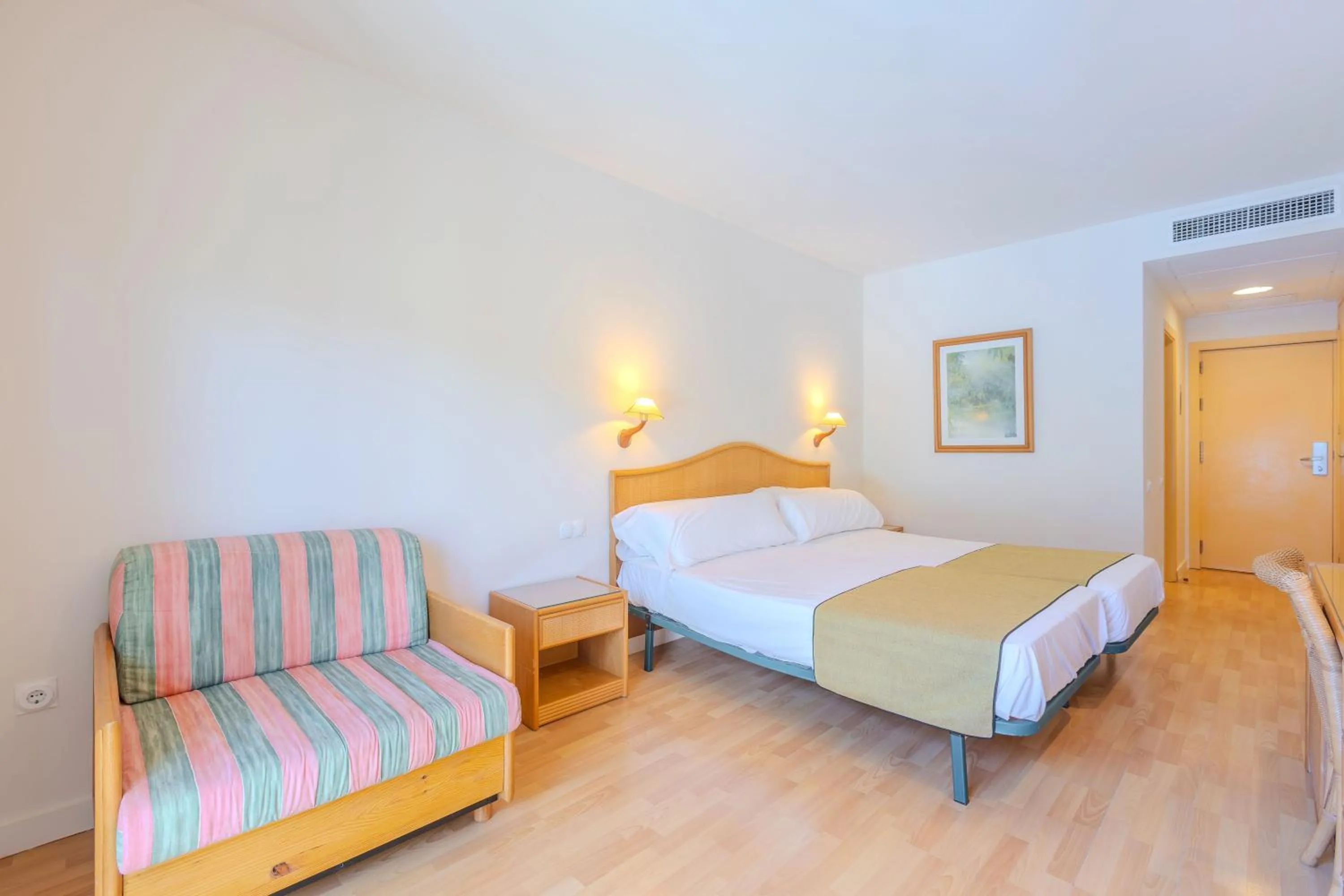 Bedroom, Bed in Moon Dreams Roquetas