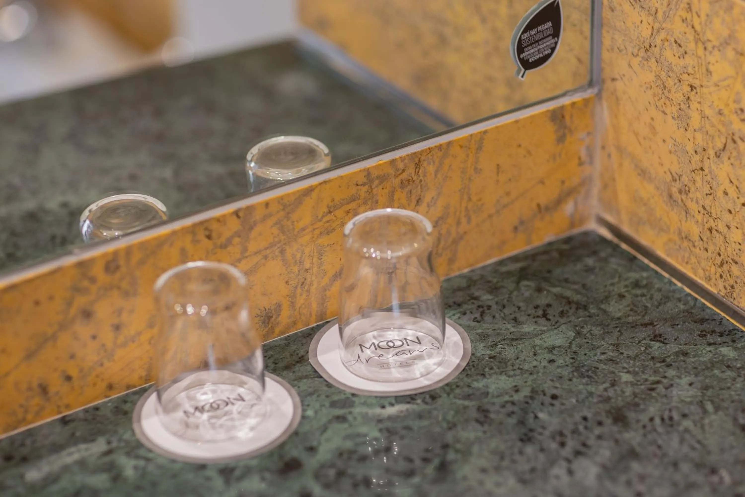 Bathroom in Moon Dreams Roquetas