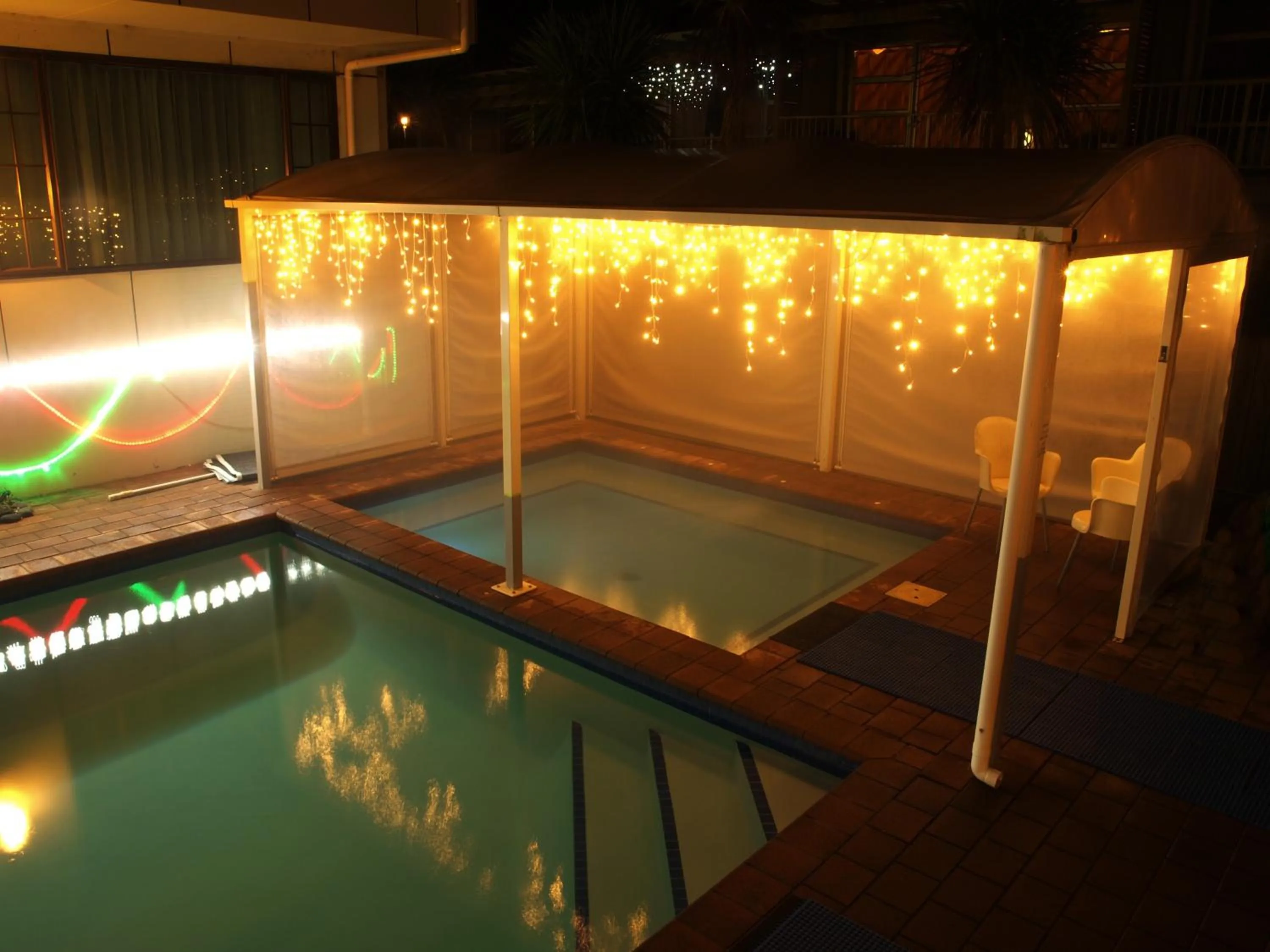 Night in Albany Rosedale Motel