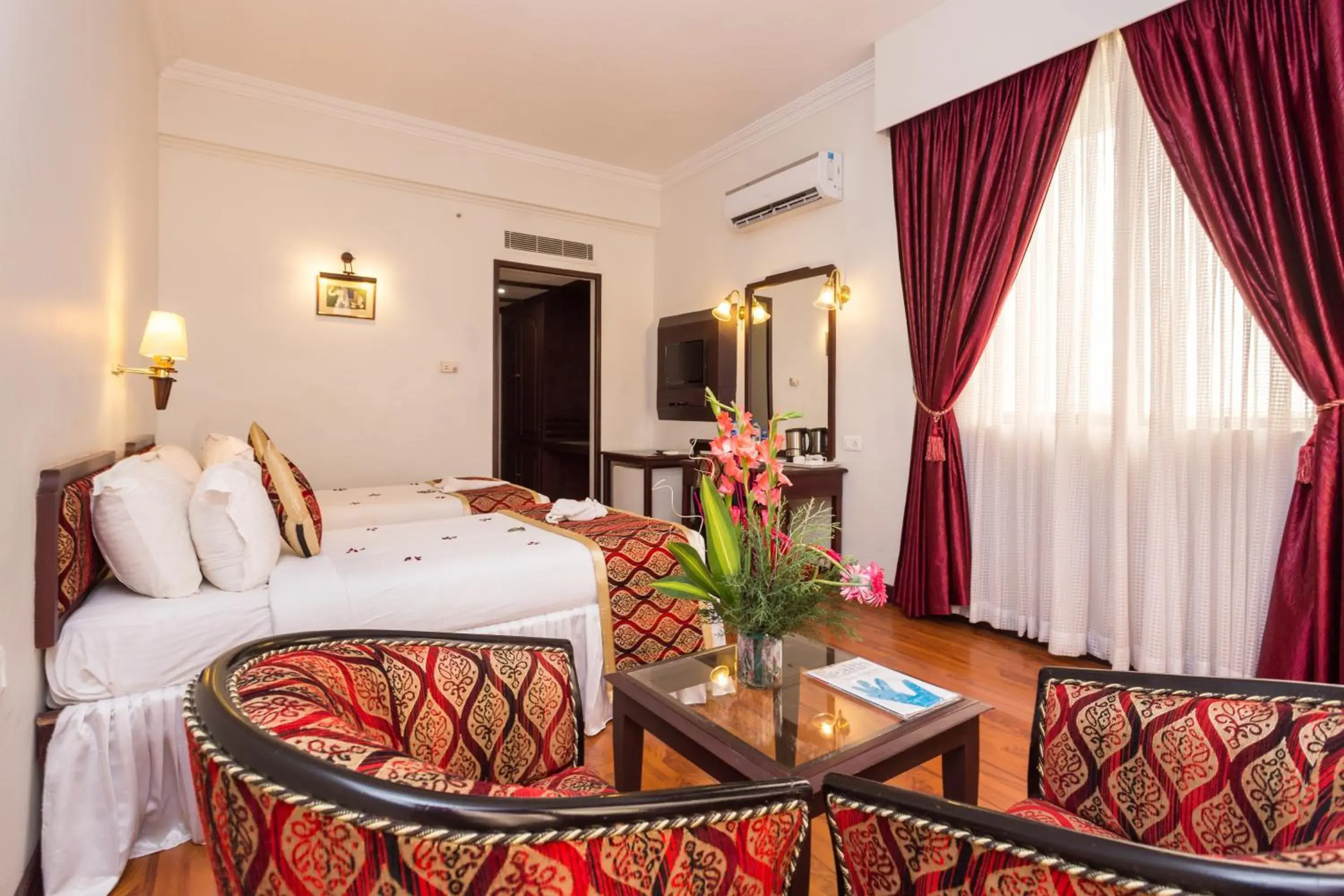 Standard Room - single occupancy in The Windsor Castle Standard Room - single occupancy in The Windsor Castle