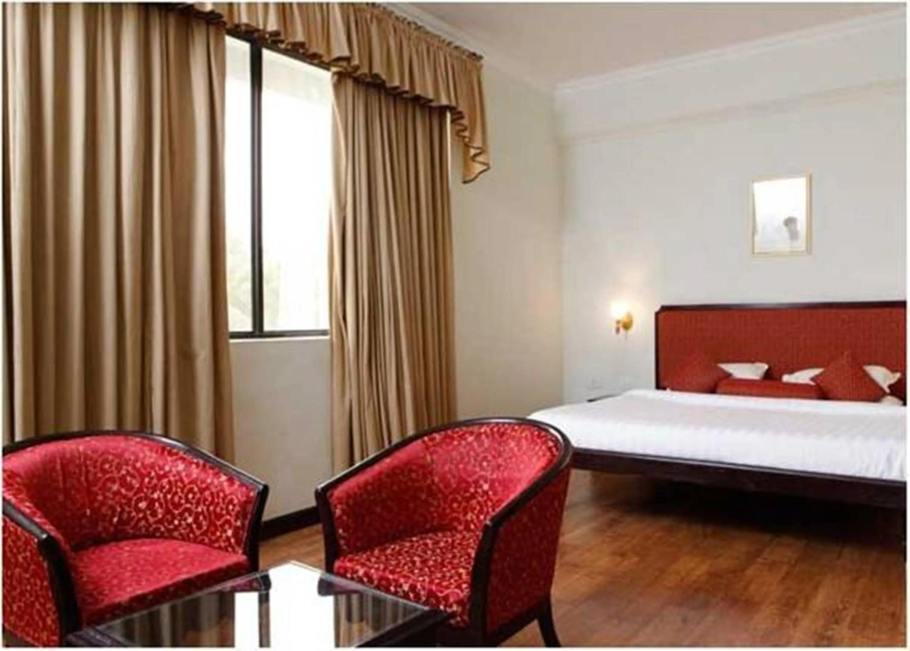 Bedroom, Bed in The Windsor Castle