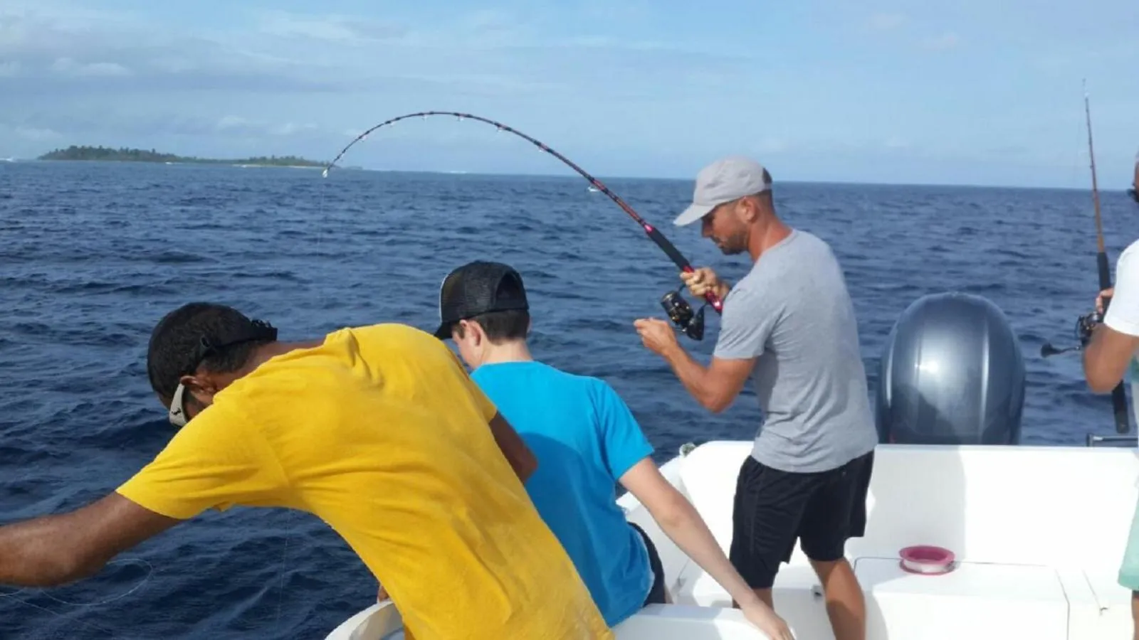 Day in Batuta Maldives Surf View