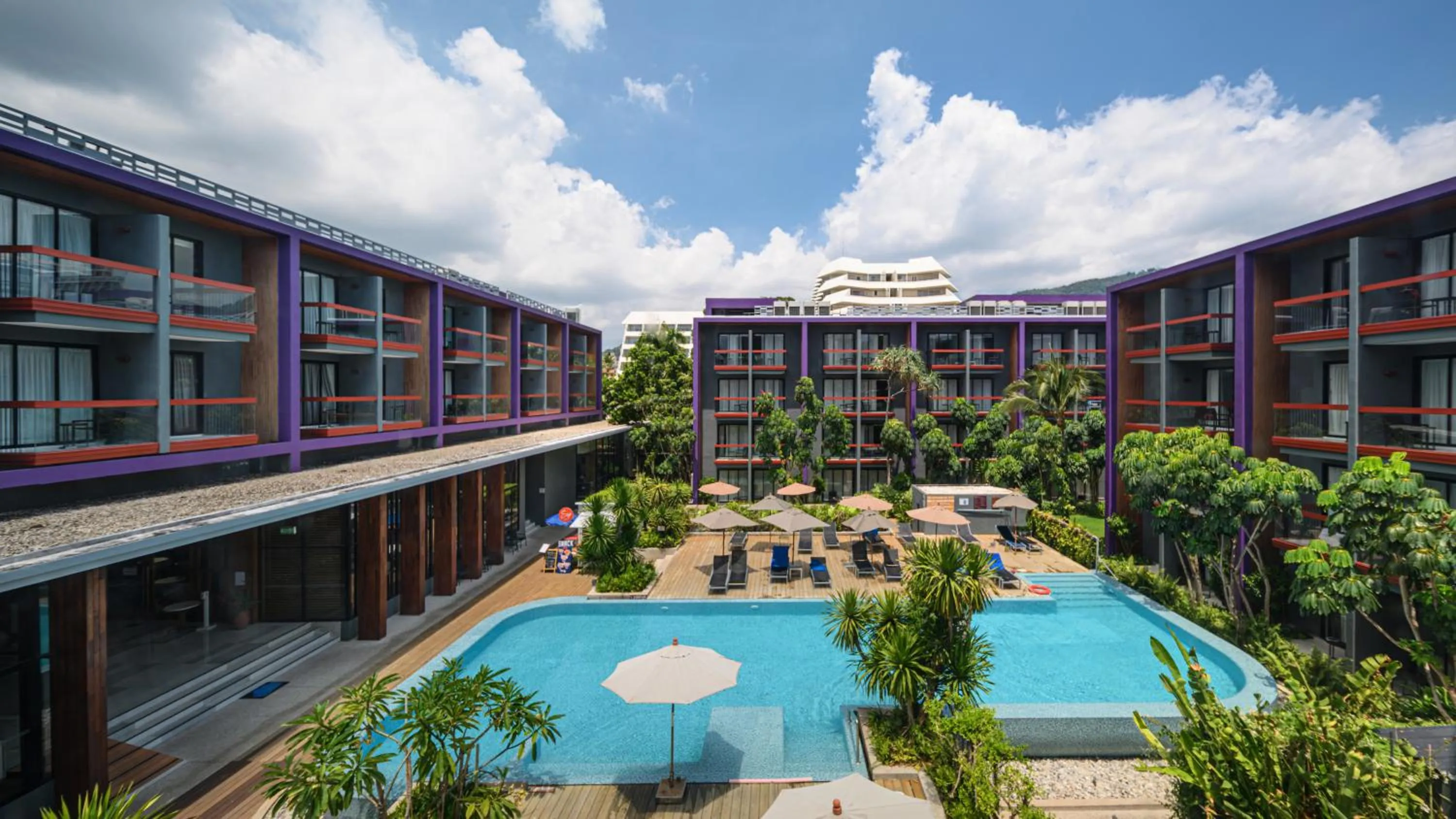 Swimming pool in Holiday Inn Express Phuket Patong Beach Central by IHG