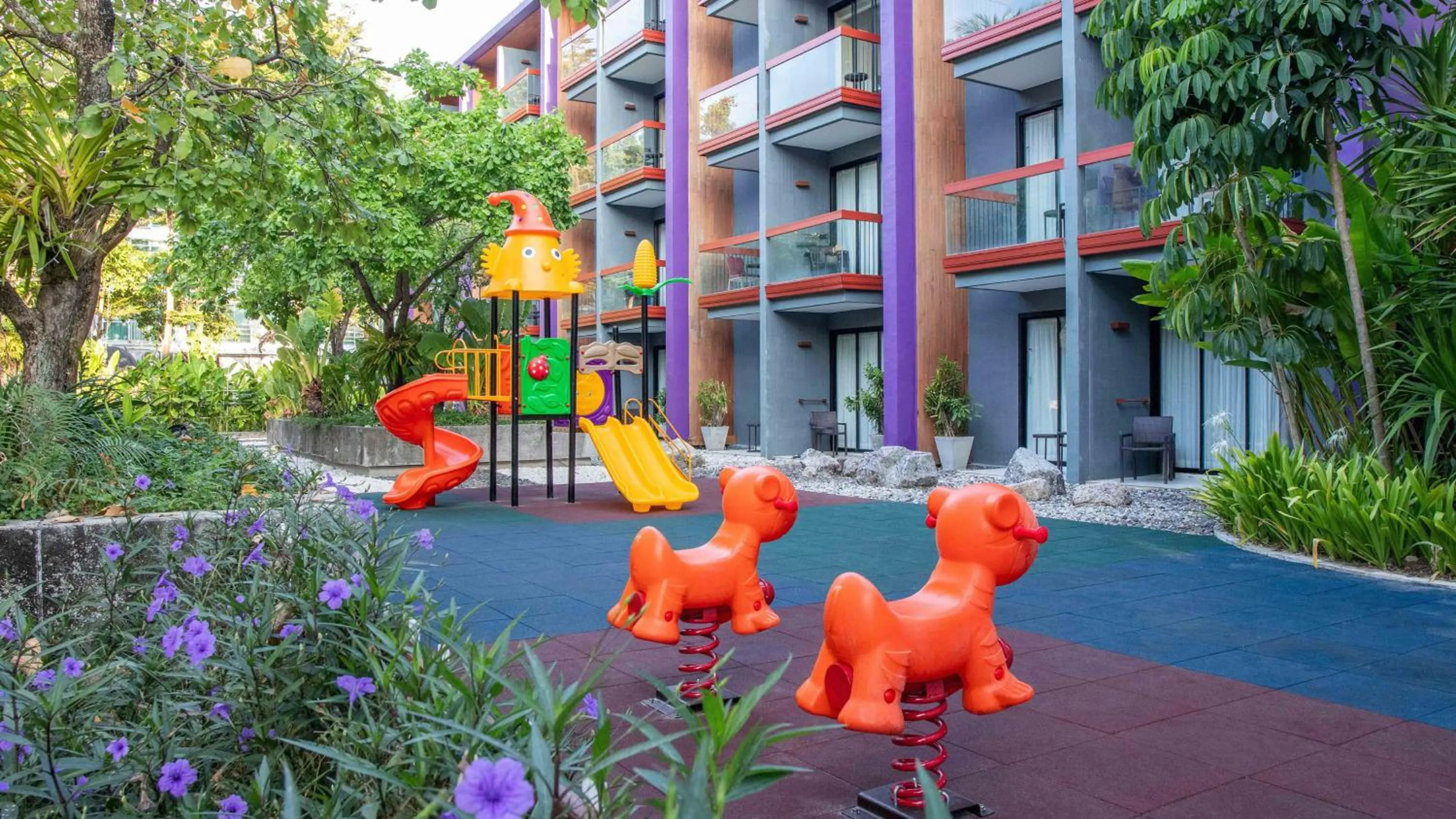 Fitness centre/facilities in Holiday Inn Express Phuket Patong Beach Central by IHG