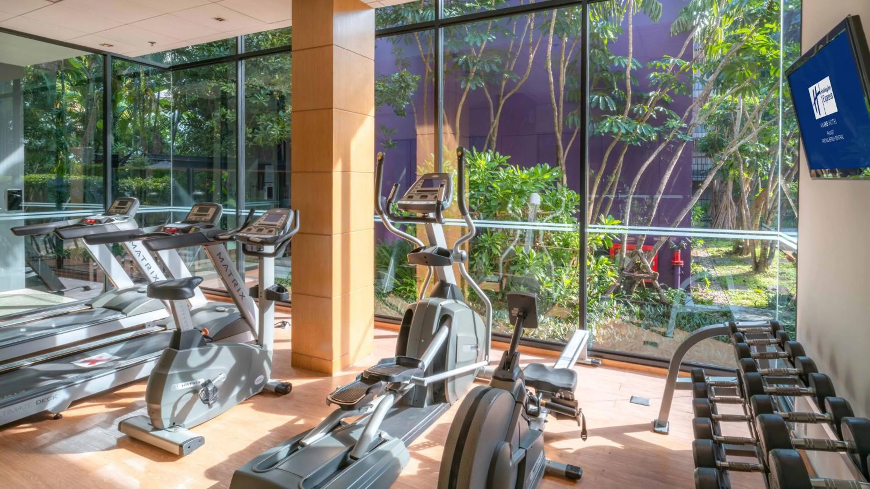 Fitness centre/facilities in Holiday Inn Express Phuket Patong Beach Central by IHG