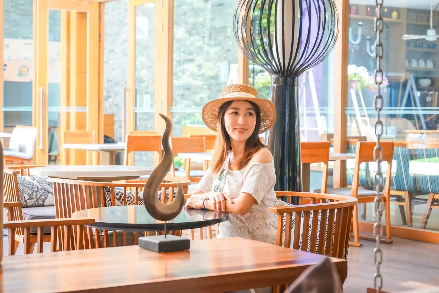 Restaurant/places to eat in Holiday Inn Express Phuket Patong Beach Central by IHG