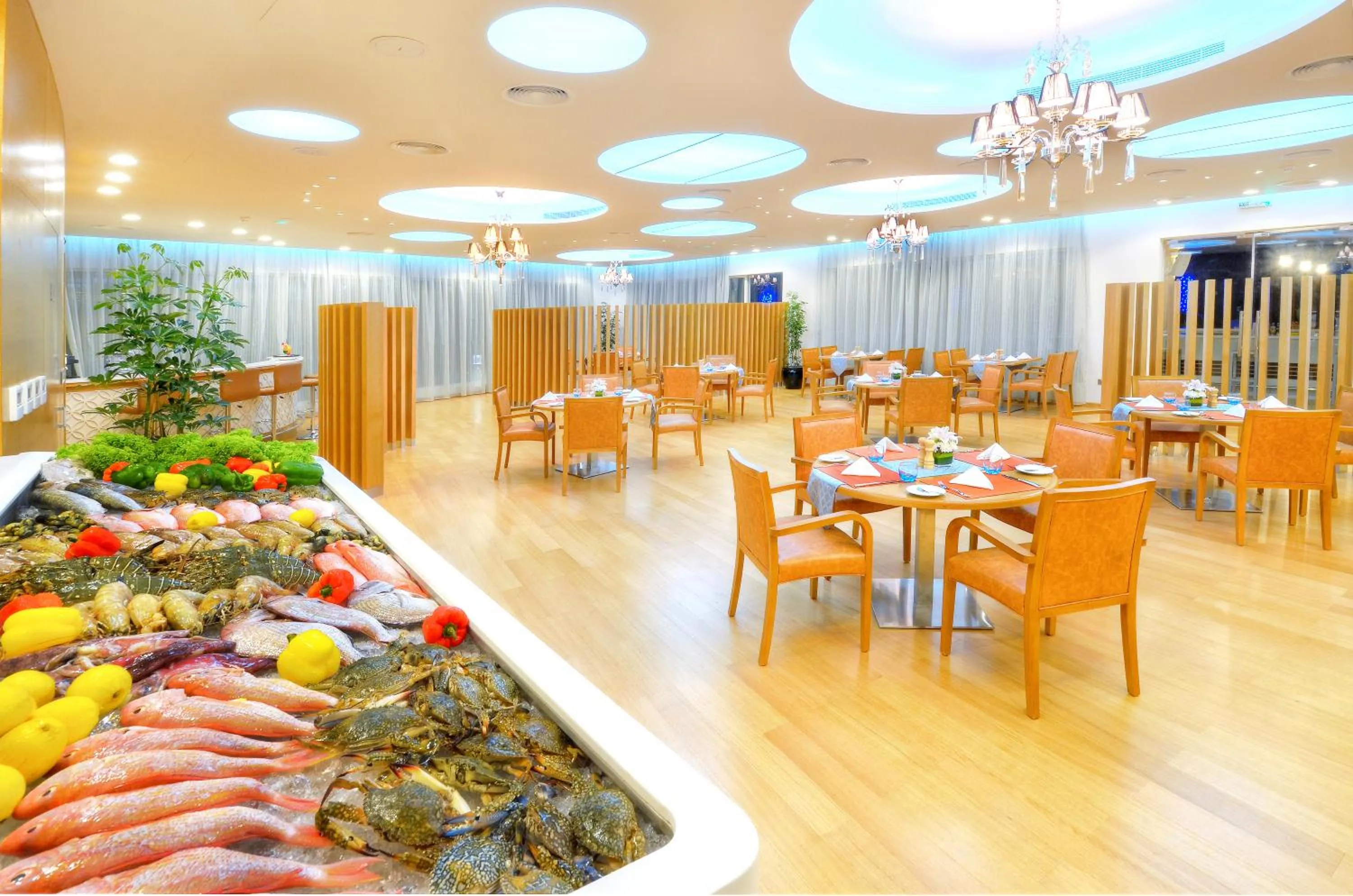 Restaurant/places to eat in Oceanic Khorfakkan Resort & Spa