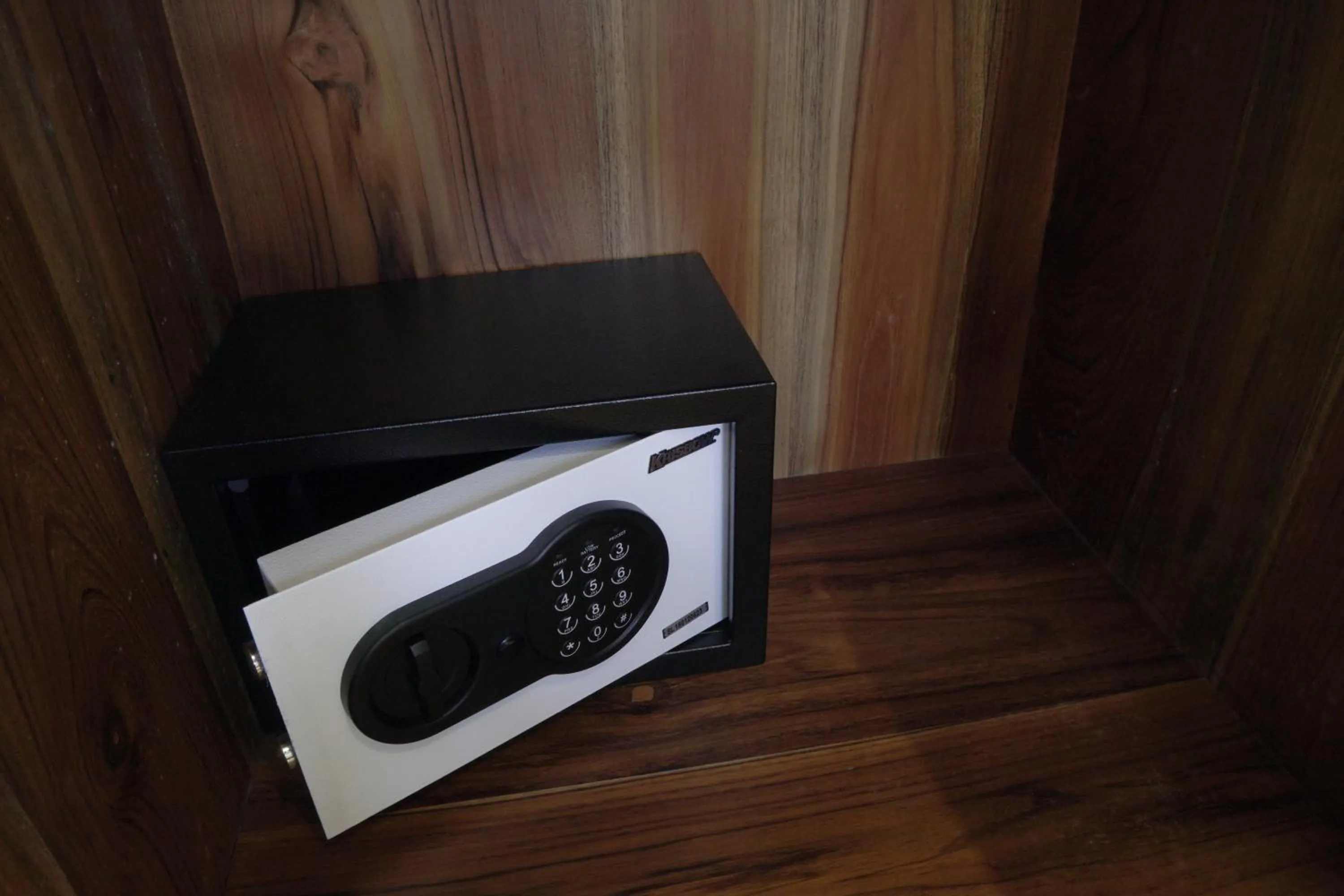 Area and facilities in Astana House