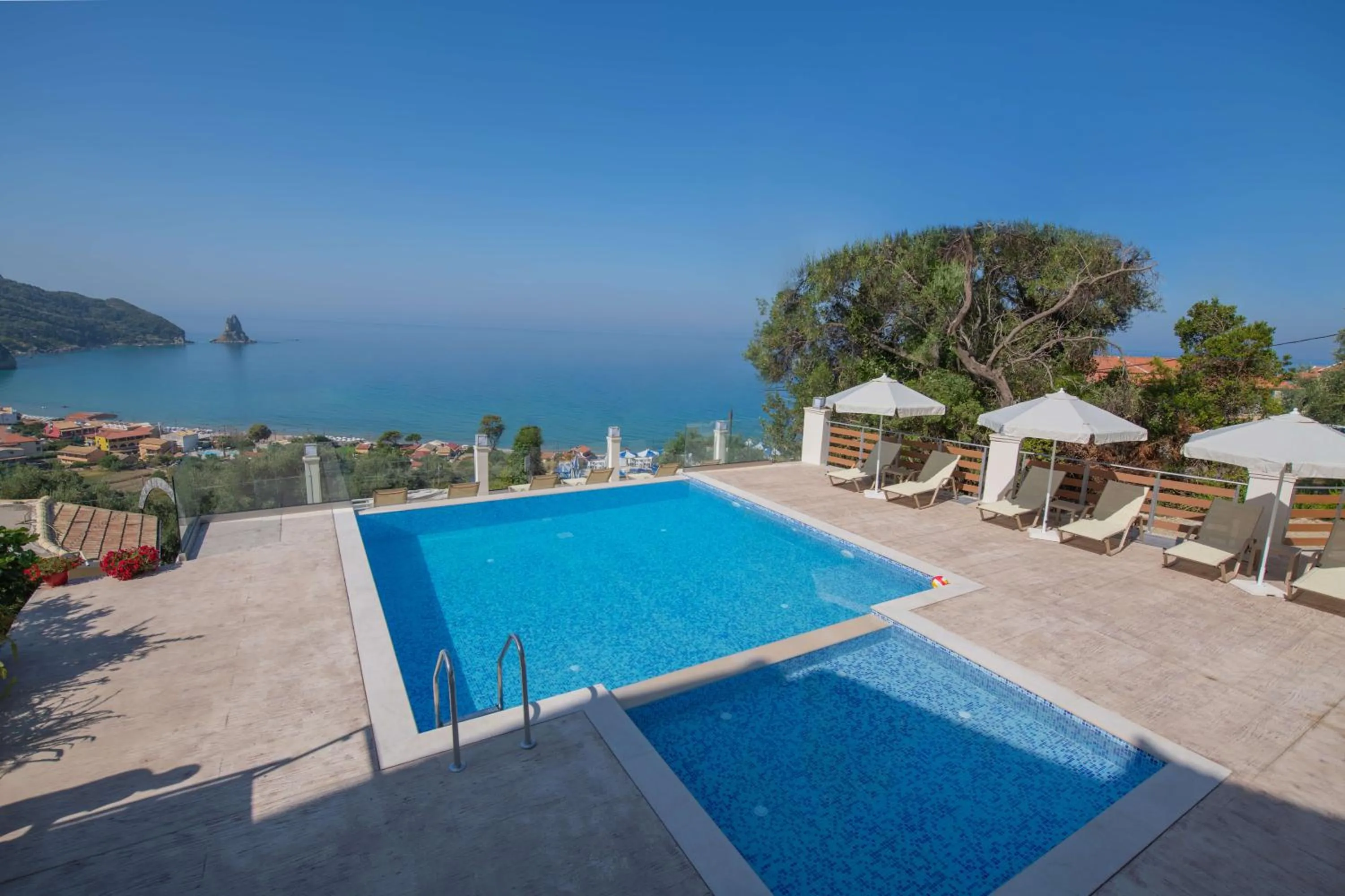 Pool view in Mazis Apartments