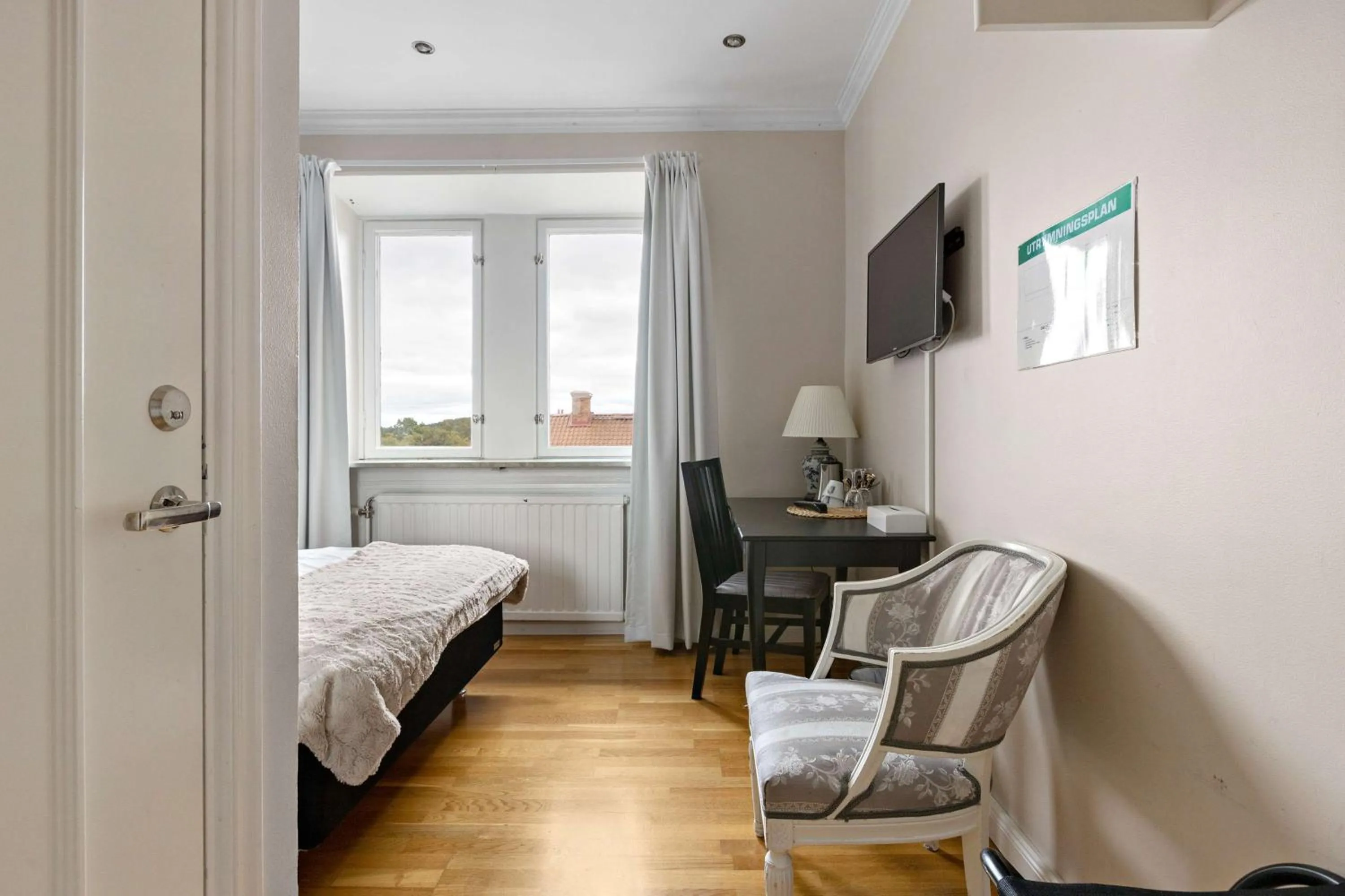 Bedroom, Bed in Nora Stadshotell, Sure Hotel Collection by Best Western