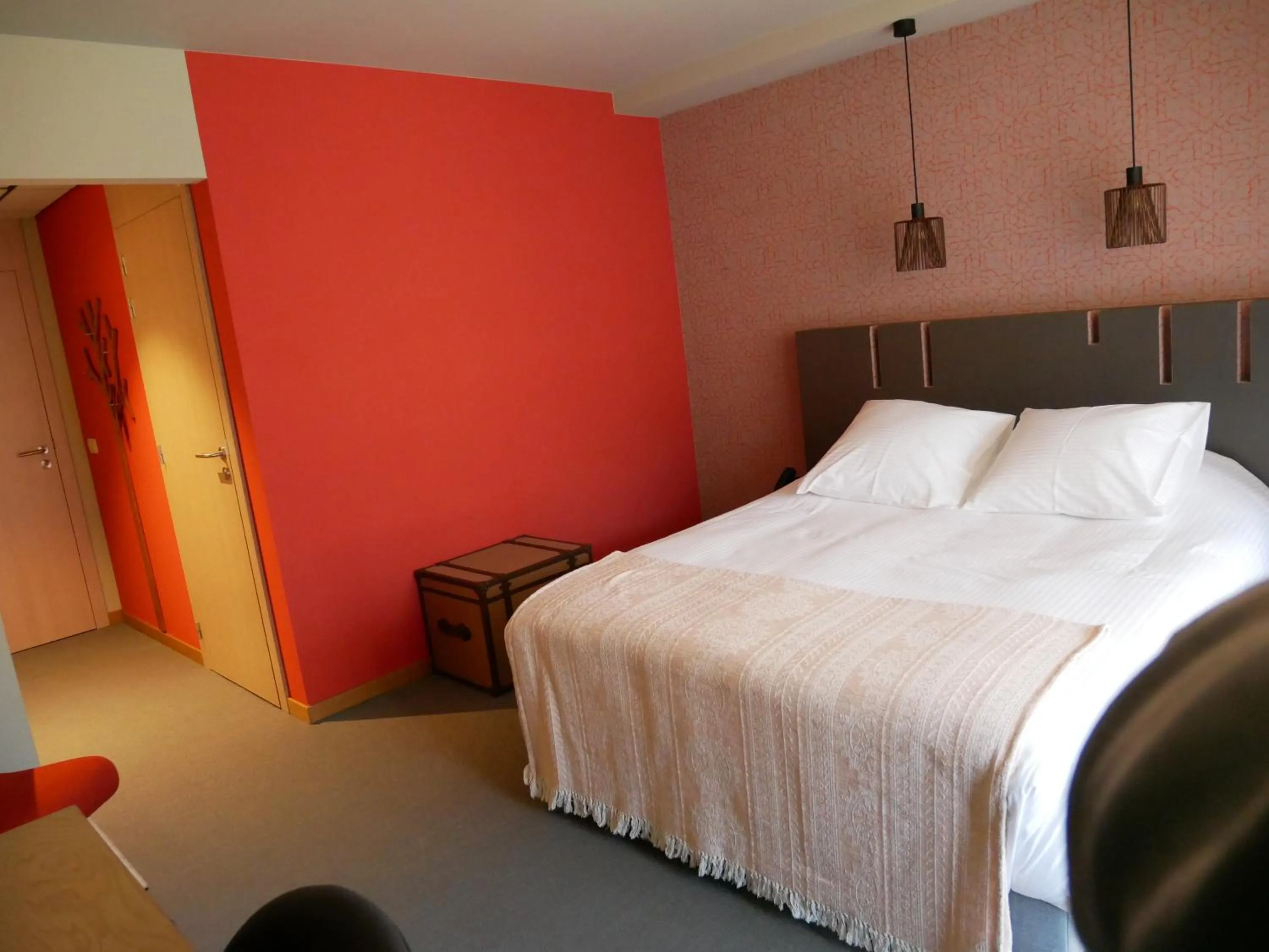 Bedroom, Bed in La Libellule