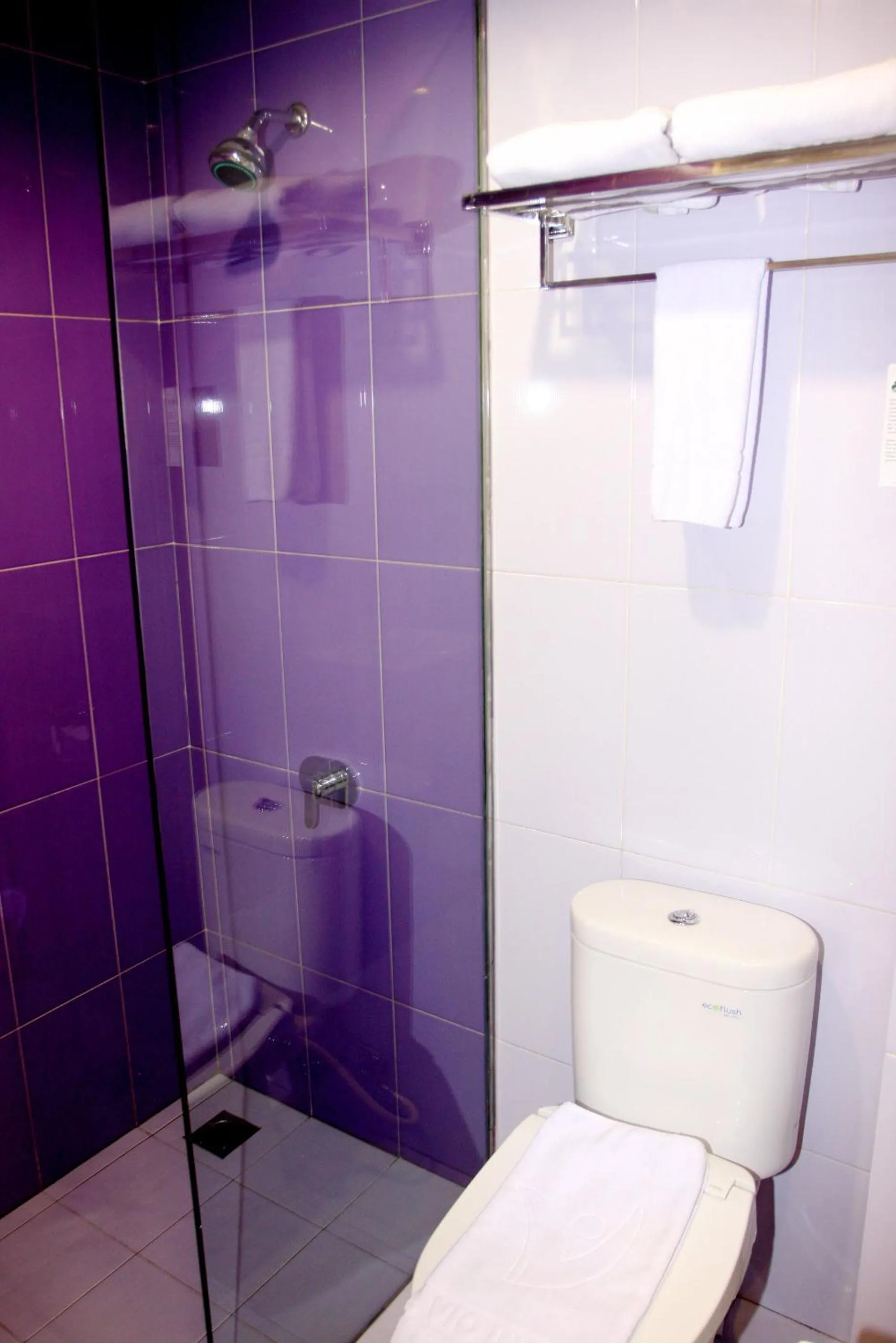 Bathroom in Vio Surapati Bandung