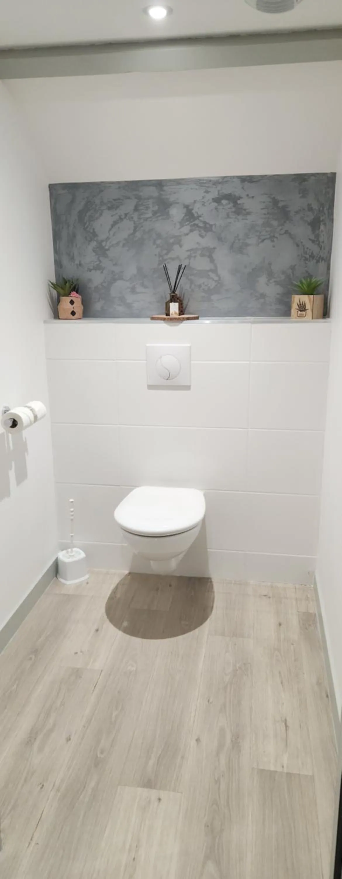 Toilet in Break Hôtel