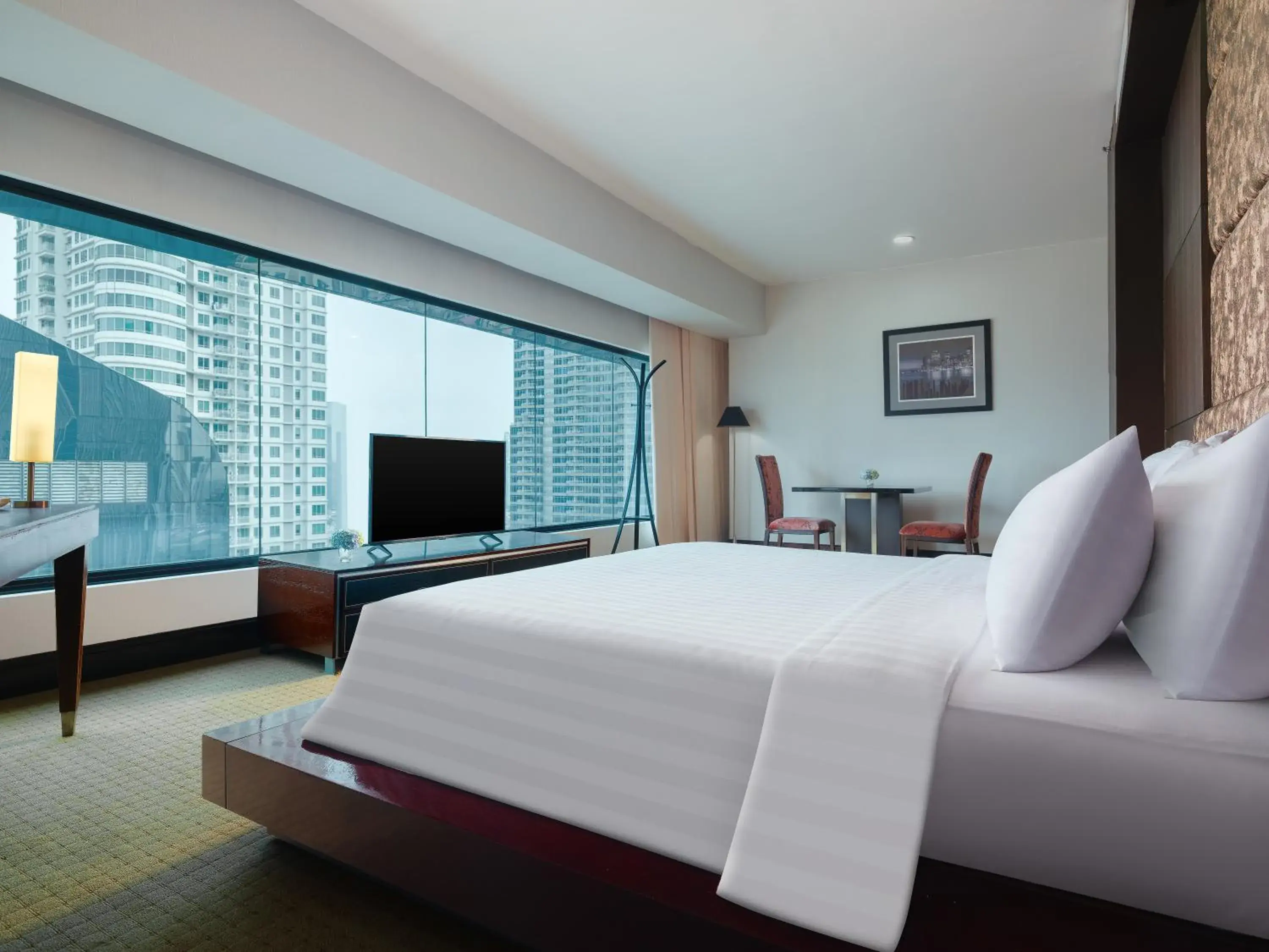 Manhattan Suite in Manhattan Hotel Jakarta Manhattan Suite in Manhattan Hotel Jakarta