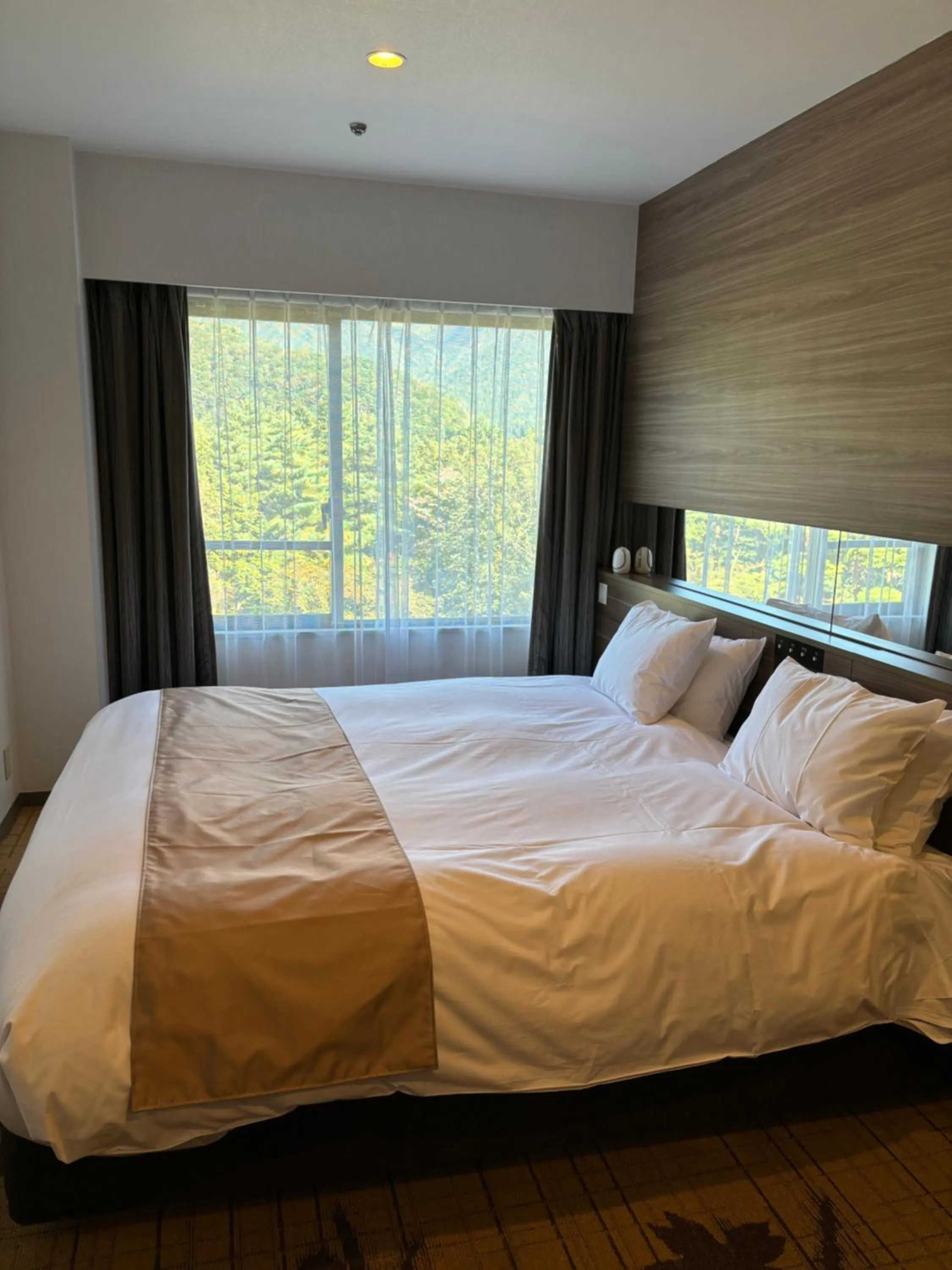 Bed in Fuji View Hotel