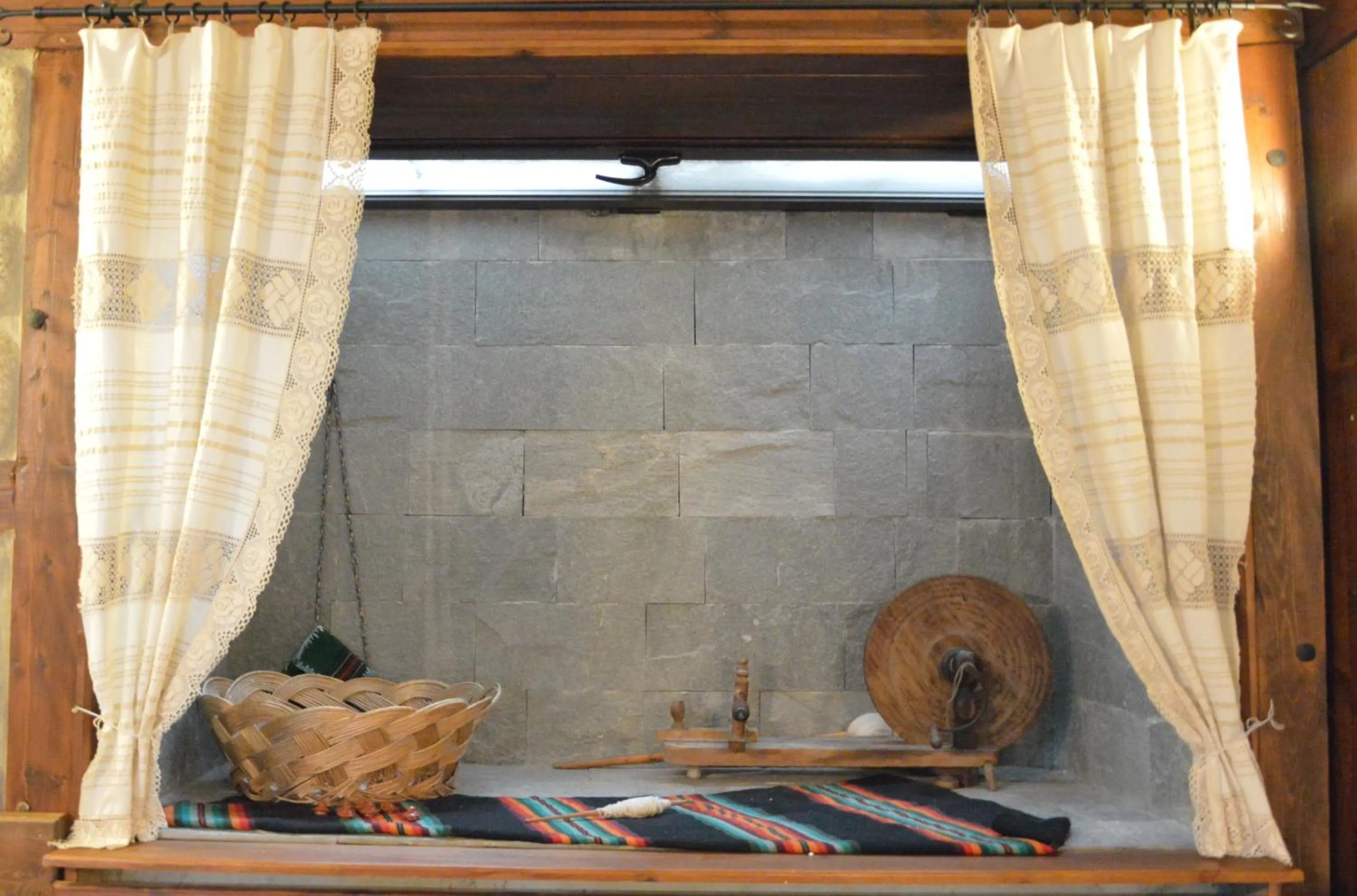 Restaurant/places to eat in Hotel Dumanov