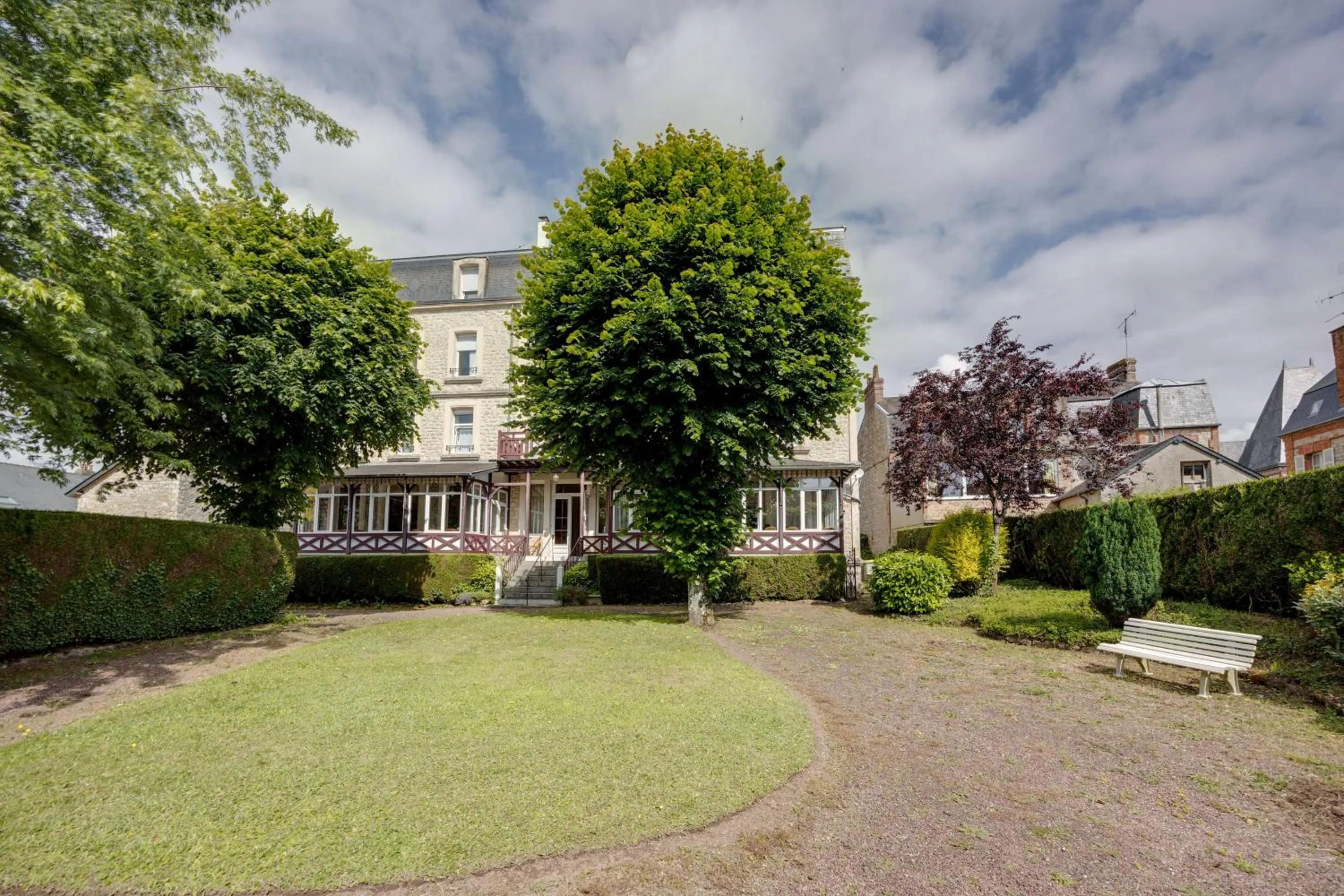 Property building in Brit Hotel Confort Bagnoles Normandie