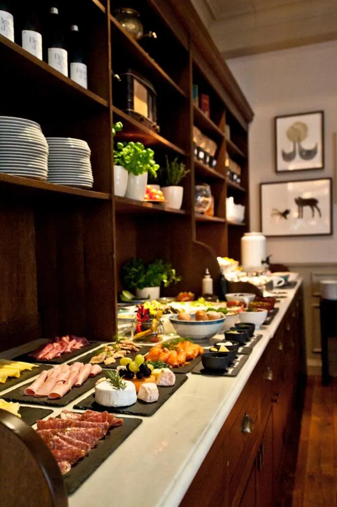 Breakfast in Monbijou Hotel