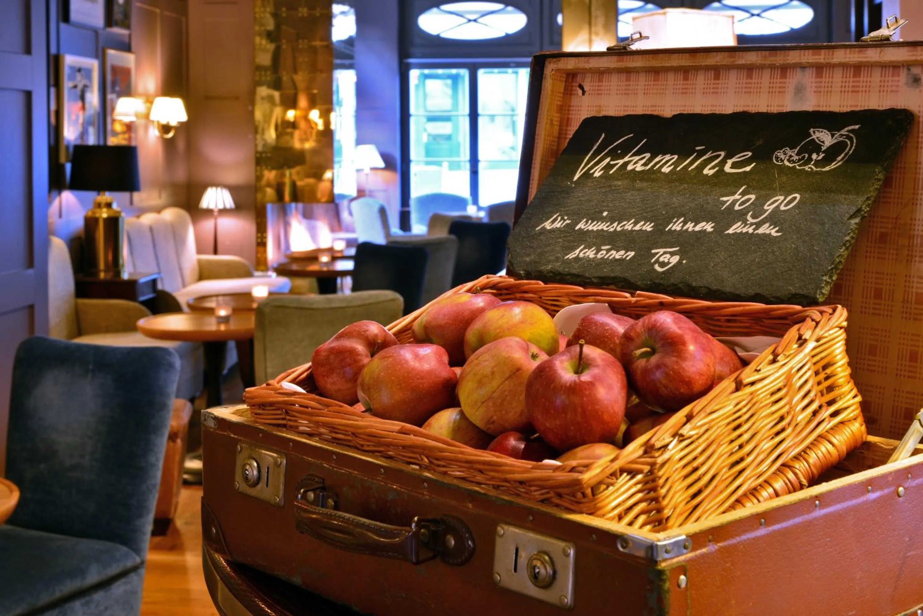 Breakfast in Monbijou Hotel