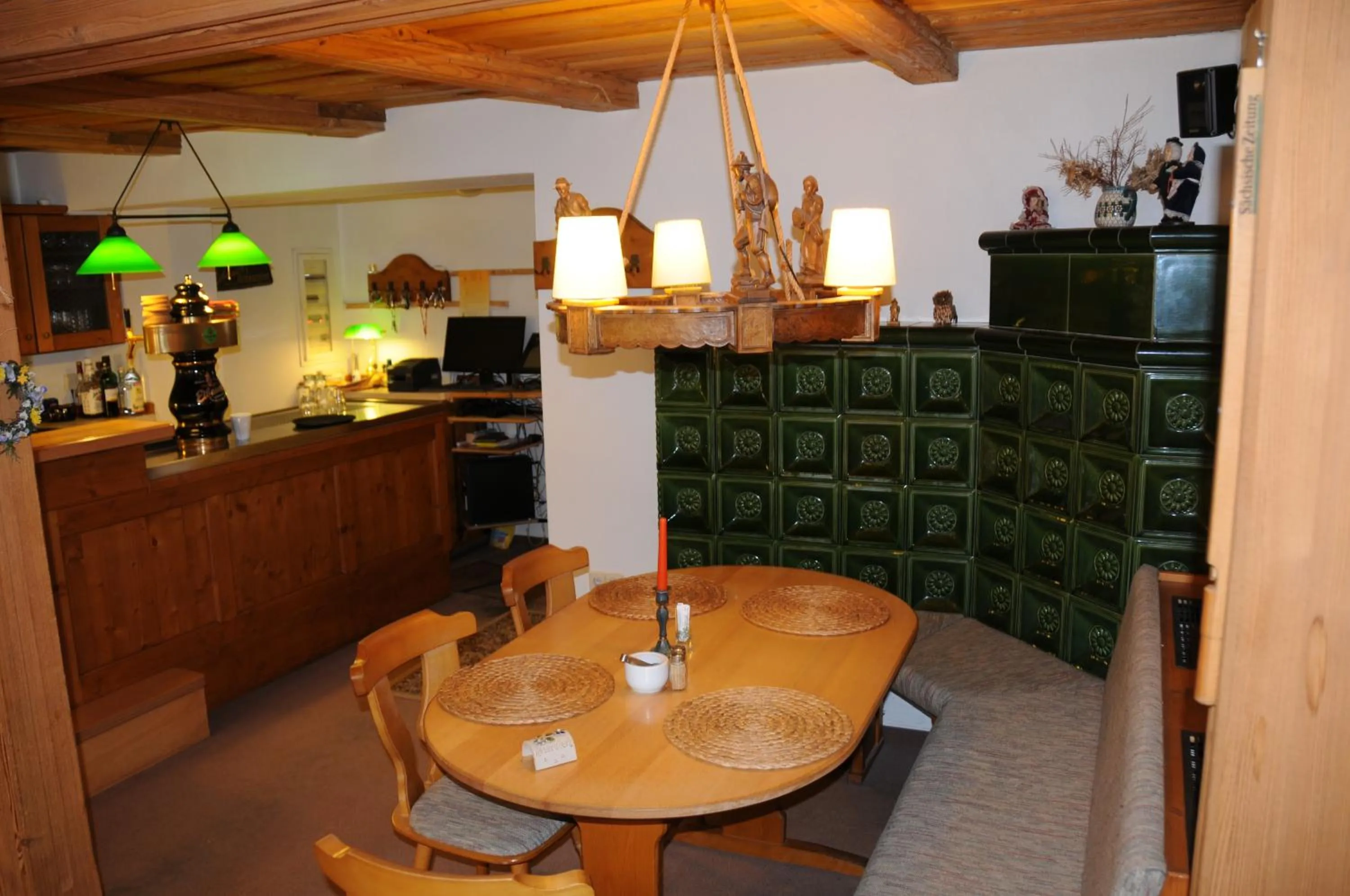 Restaurant/places to eat in Pension Klette