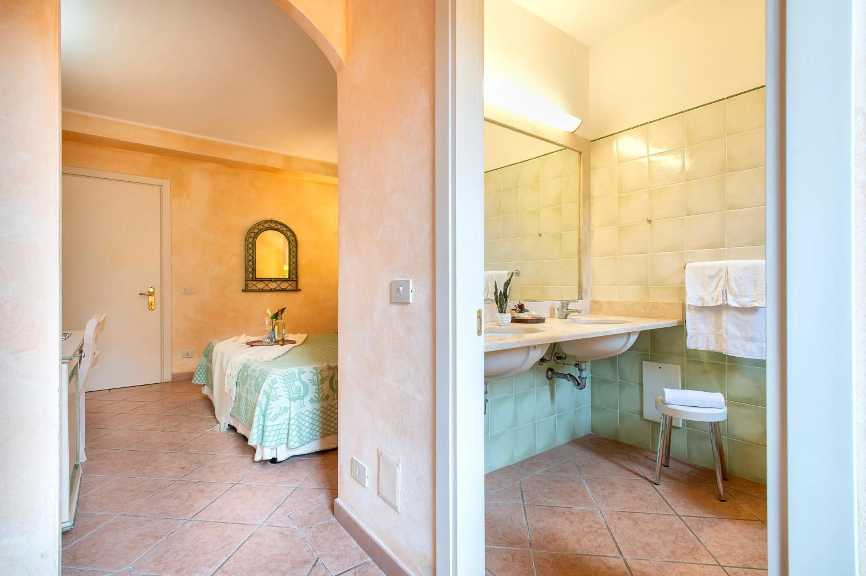 Bedroom, Bed in Hotel Fertilia