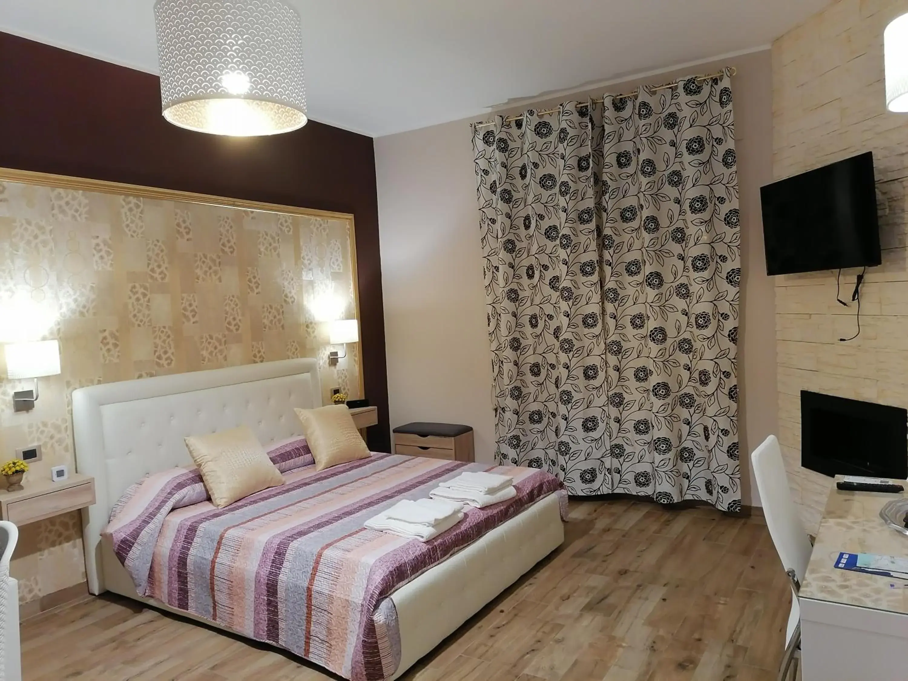 Deluxe Triple Room in Home Syrakos B&B Deluxe Triple Room in Home Syrakos B&B