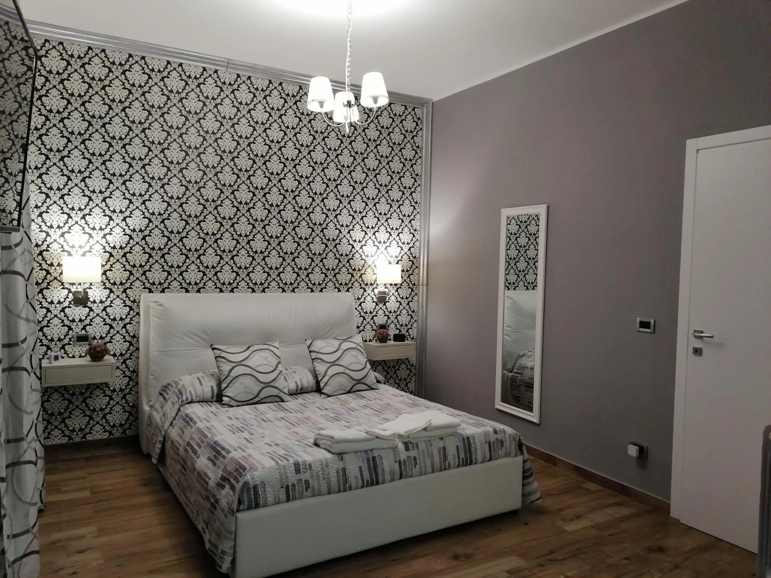 Bed in Home Syrakos B&B