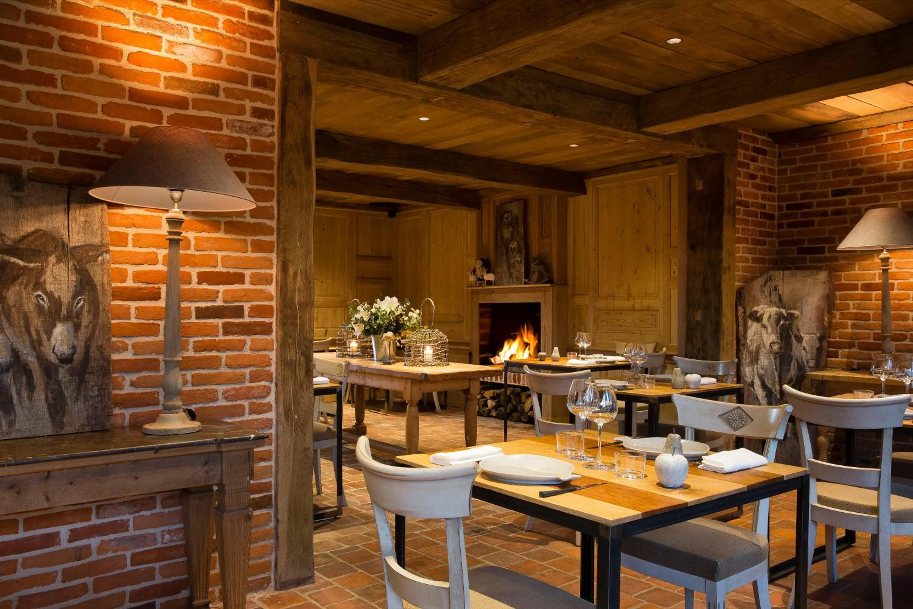 Restaurant/places to eat in Auberge de la Source - Hôtel de Charme, Collection Saint-Siméon