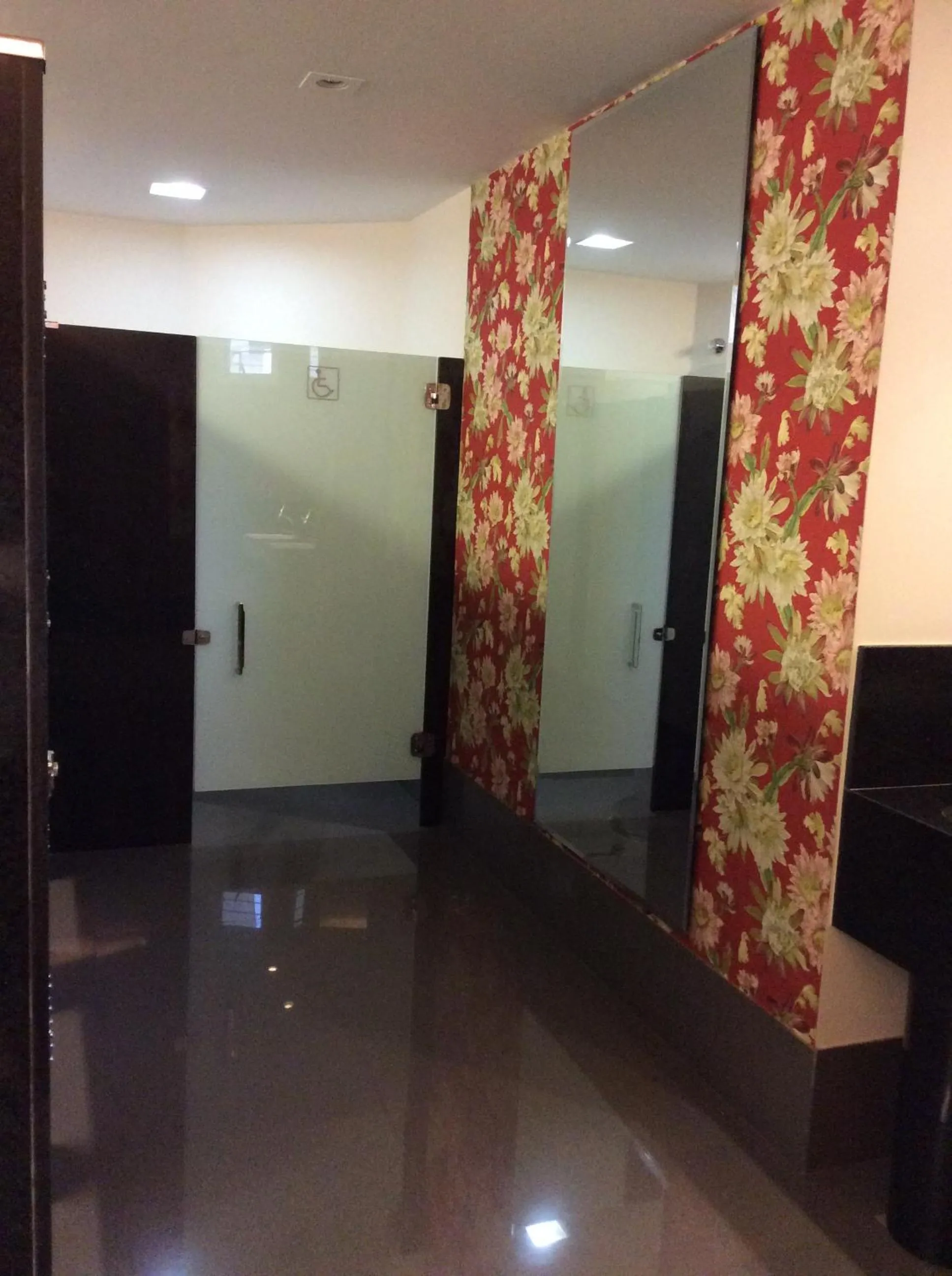 Decorative detail in Mara Turismo Hotel