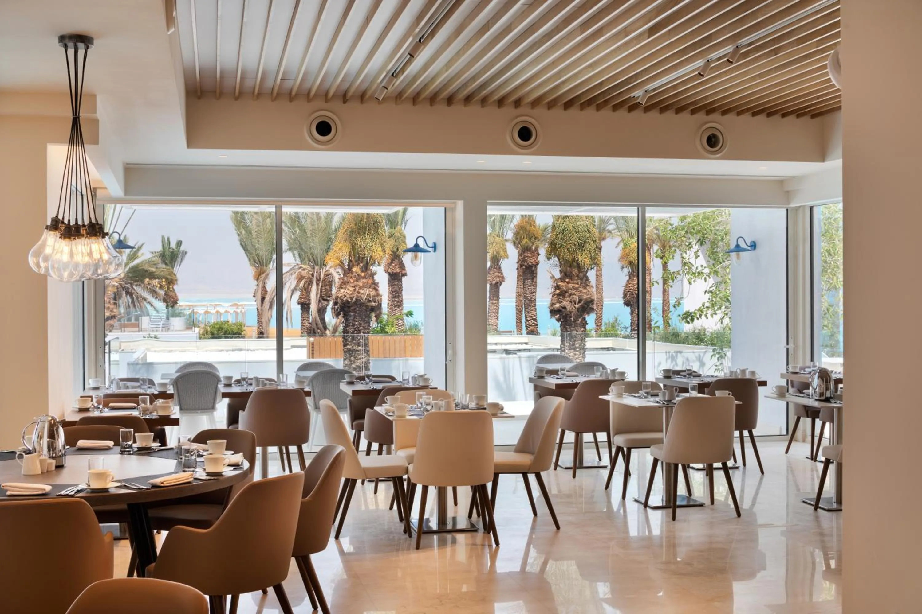 Restaurant/places to eat in Herbert Samuel Milos Dead Sea