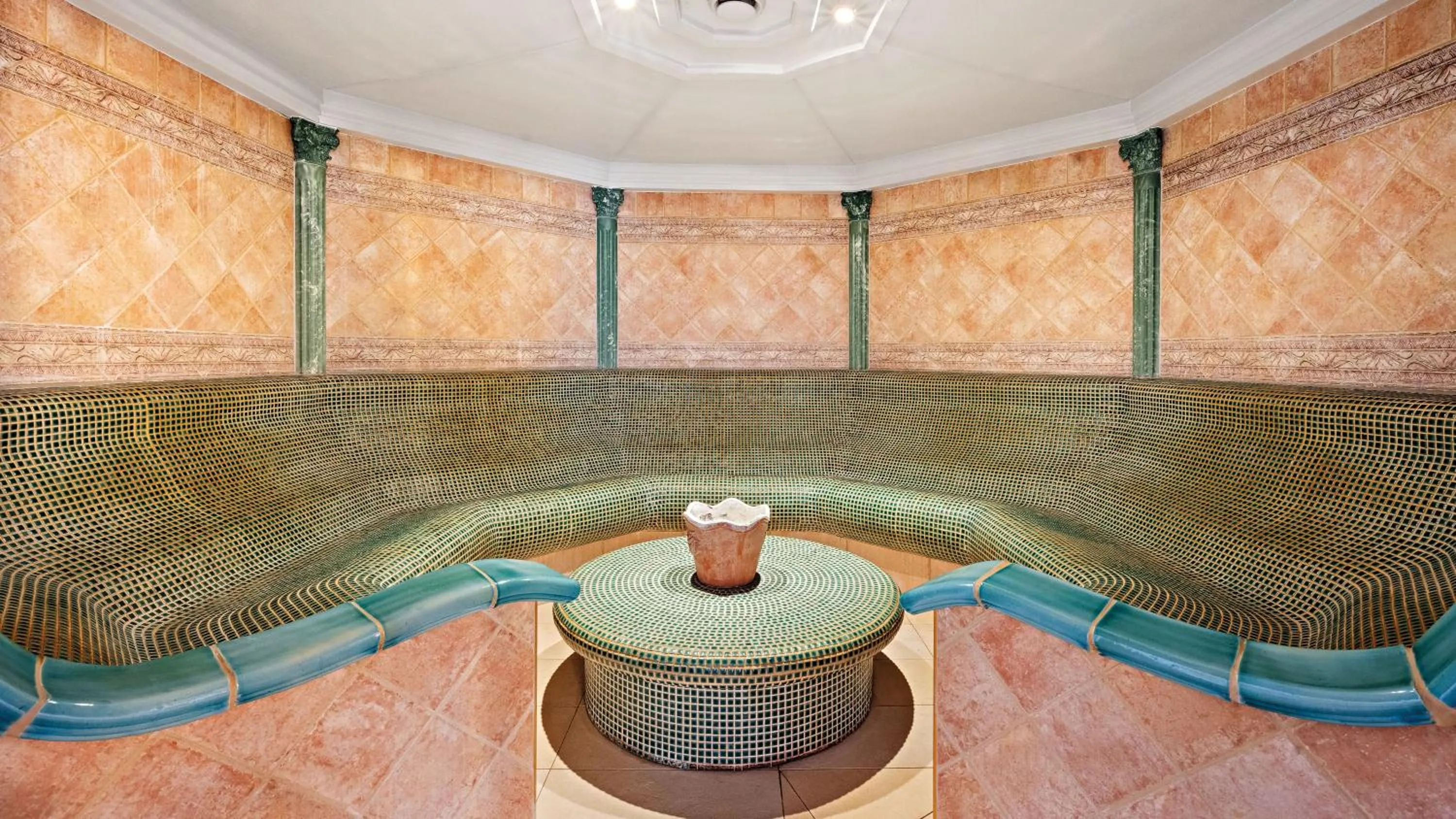 Sauna in Dorint MARC AUREL Spa & Golf Resort