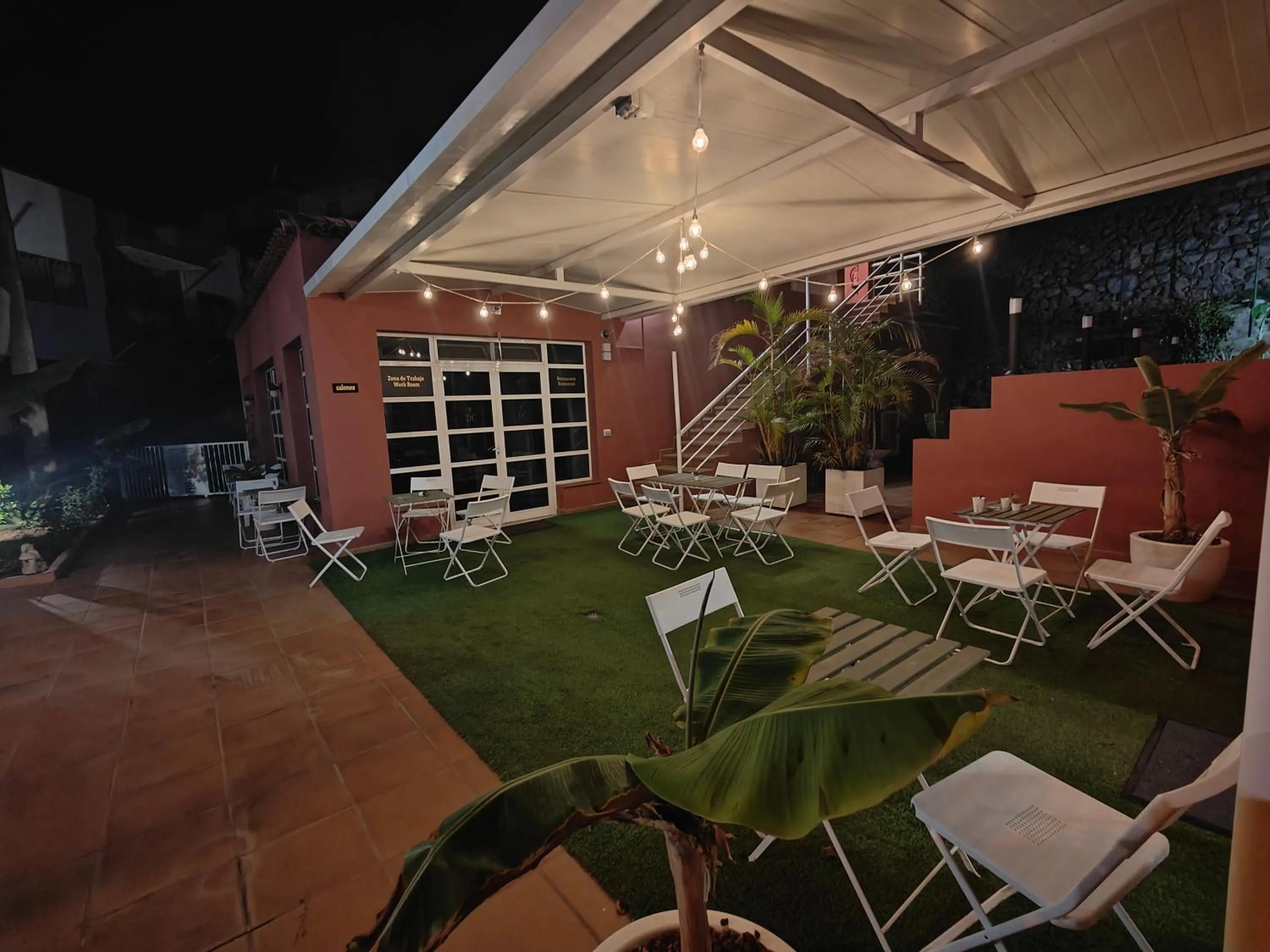 Property building in Hotel Don Cándido