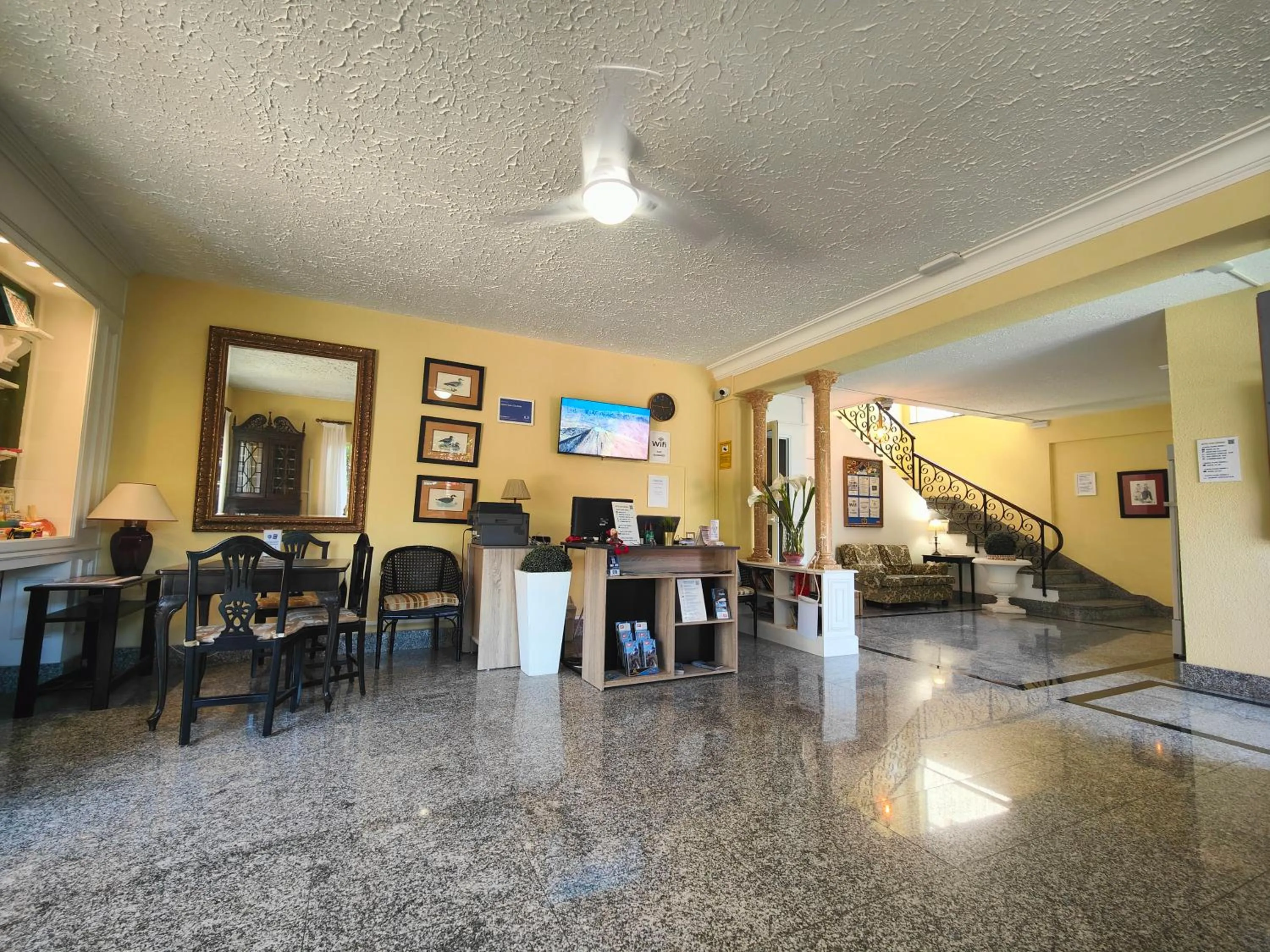 Lobby or reception in Hotel Don Cándido