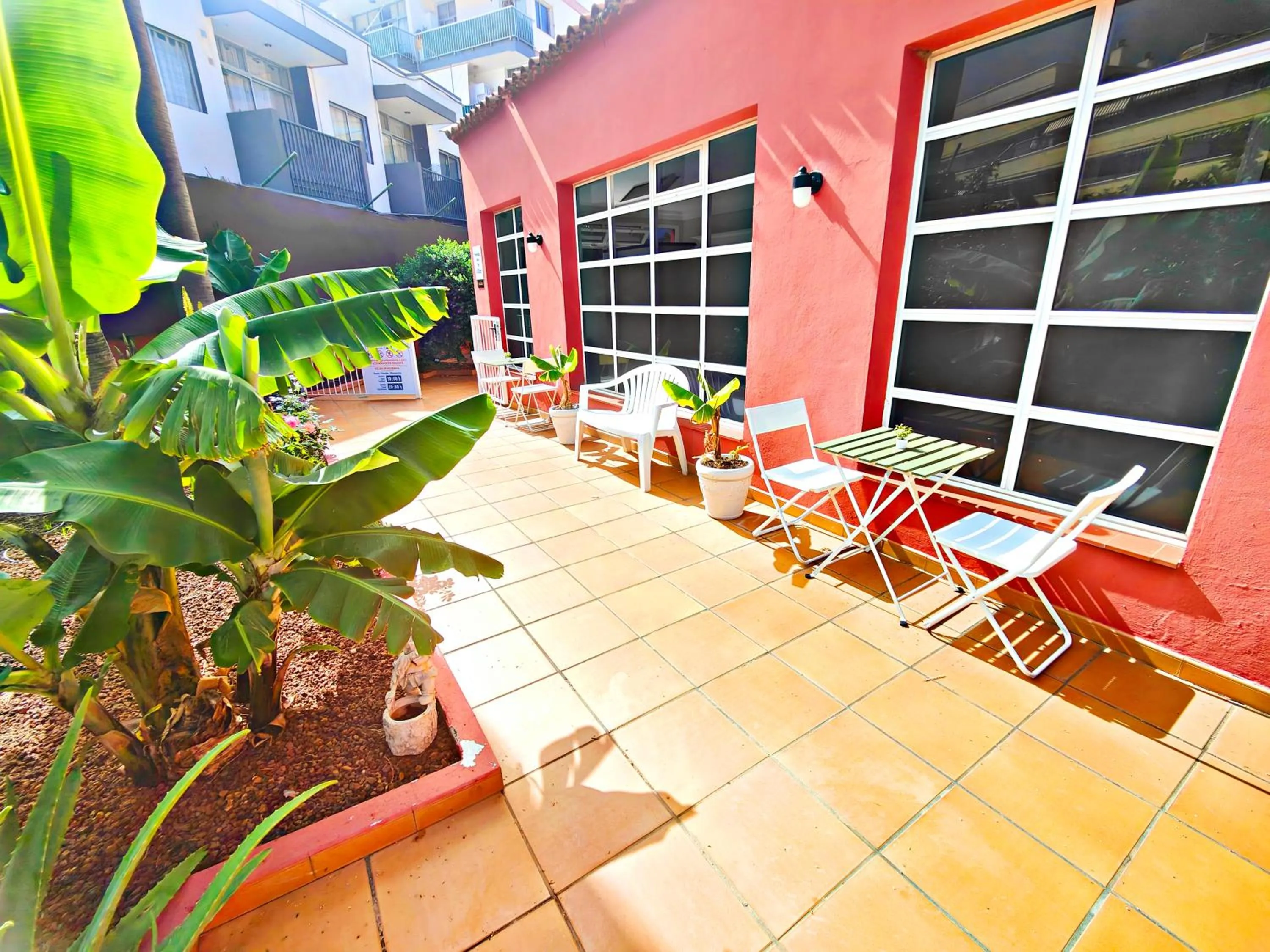 Property building in Hotel Don Cándido