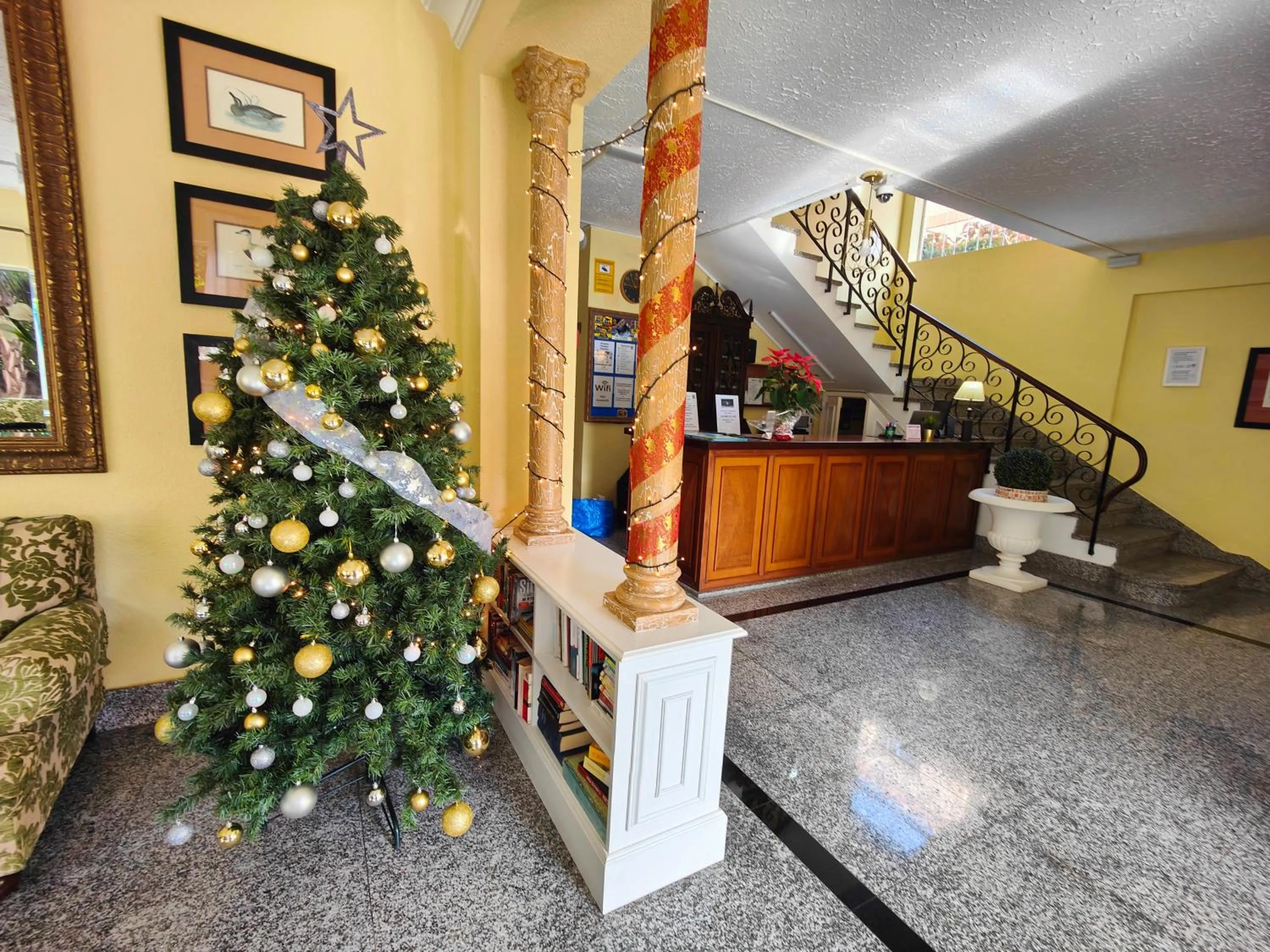 Lobby or reception in Hotel Don Cándido